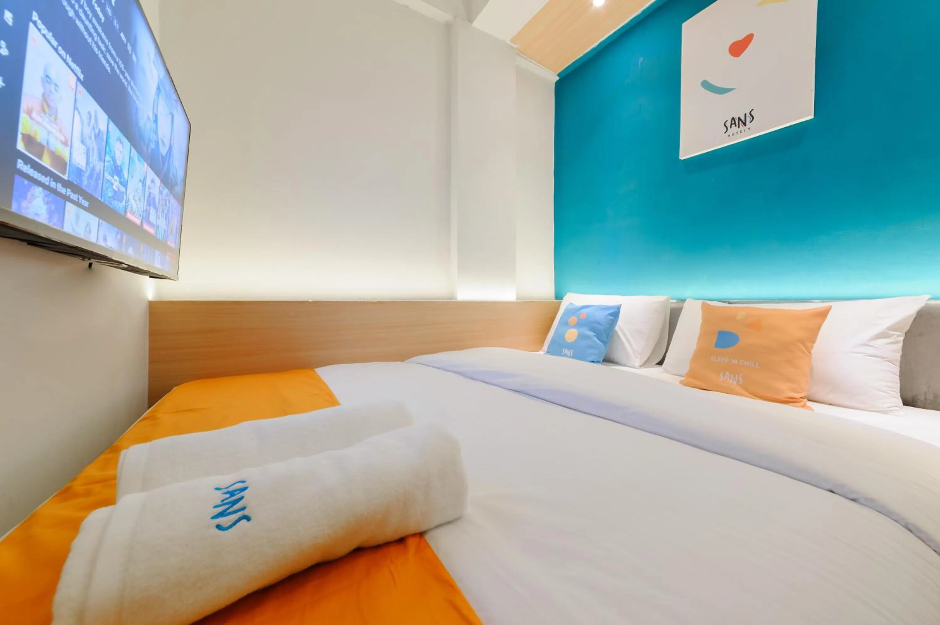 Bedroom, Bed in Sans Hotel Pesona Bekasi