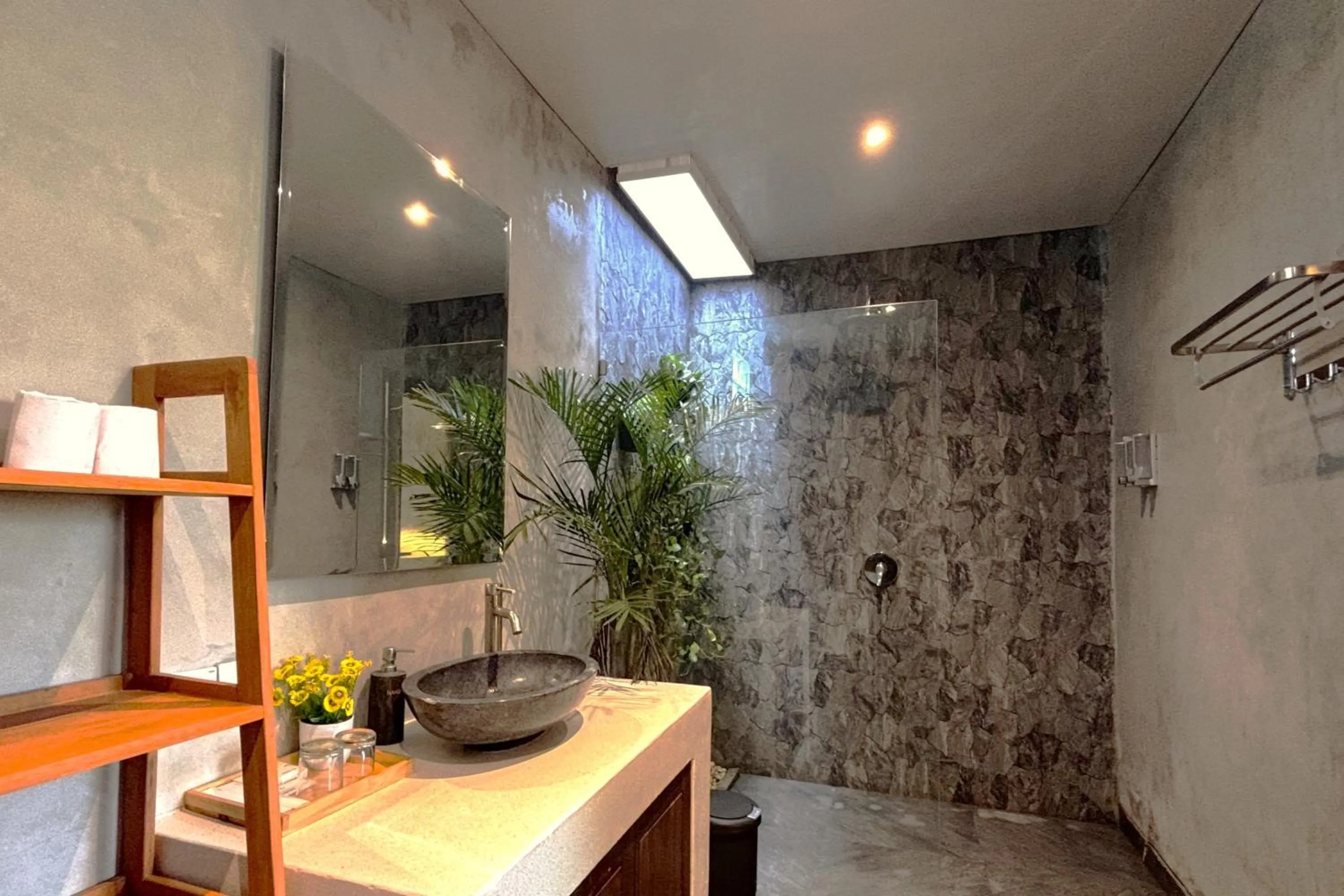 Bathroom in Bali Bata Canggu Guesthouse