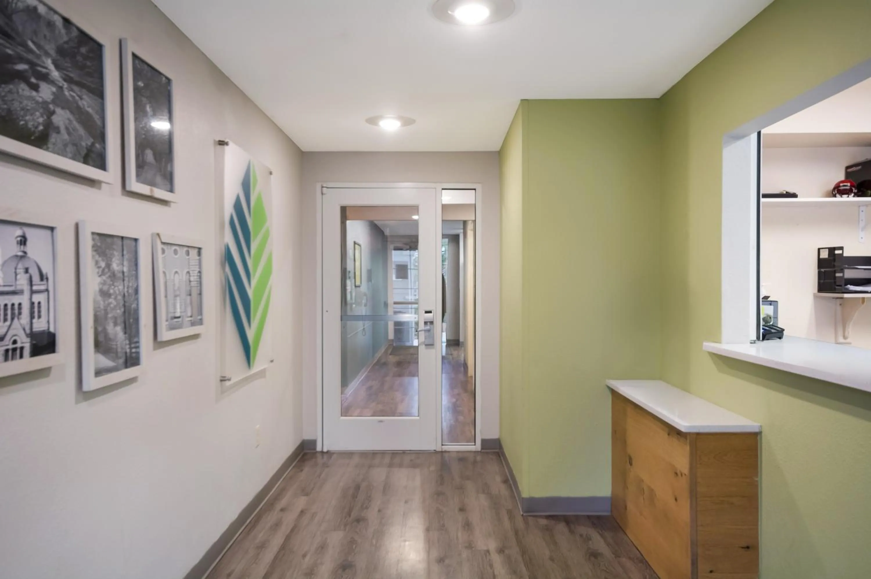 Lobby or reception in WoodSpring Suites Augusta Riverwatch