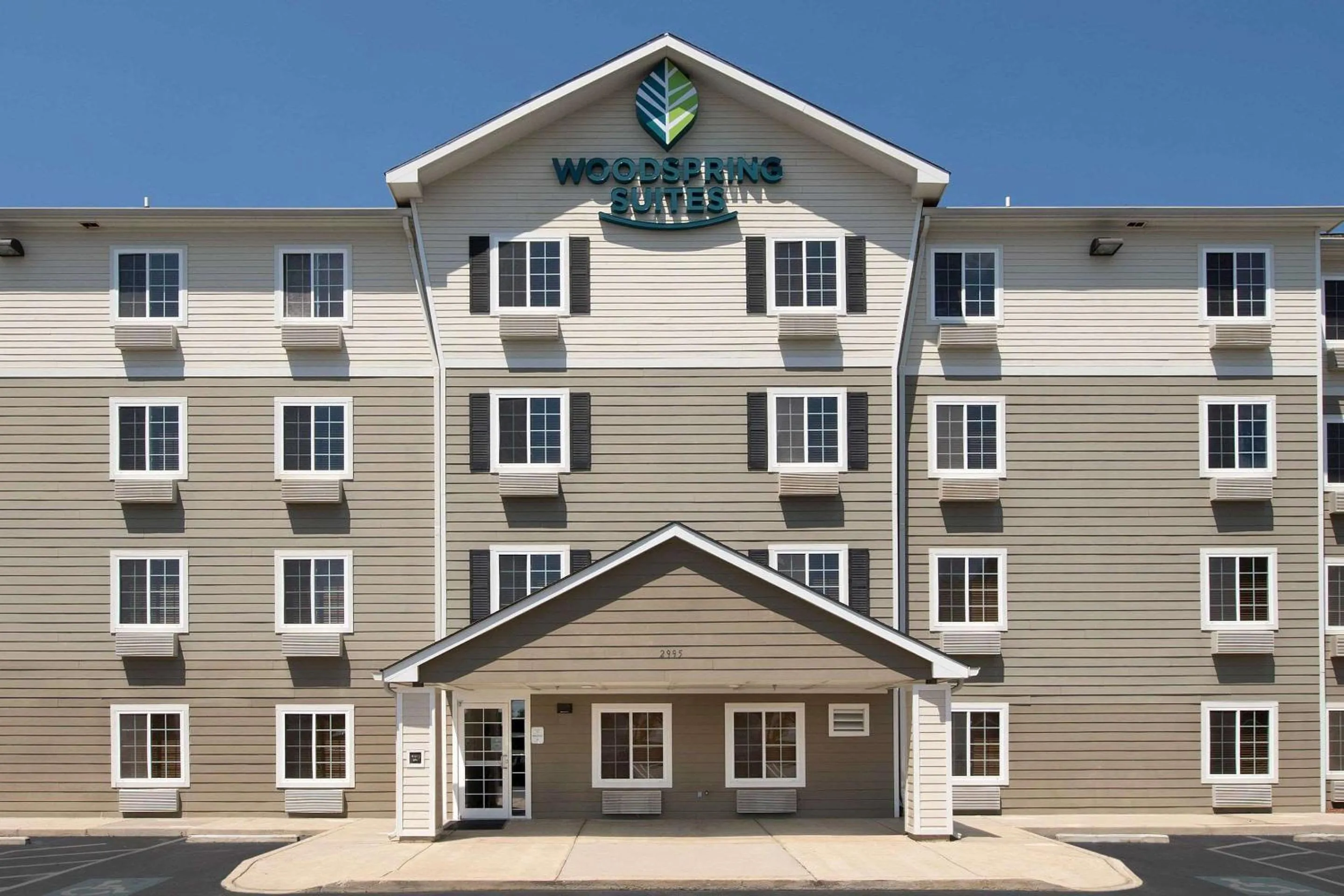 Property building in WoodSpring Suites Augusta Riverwatch