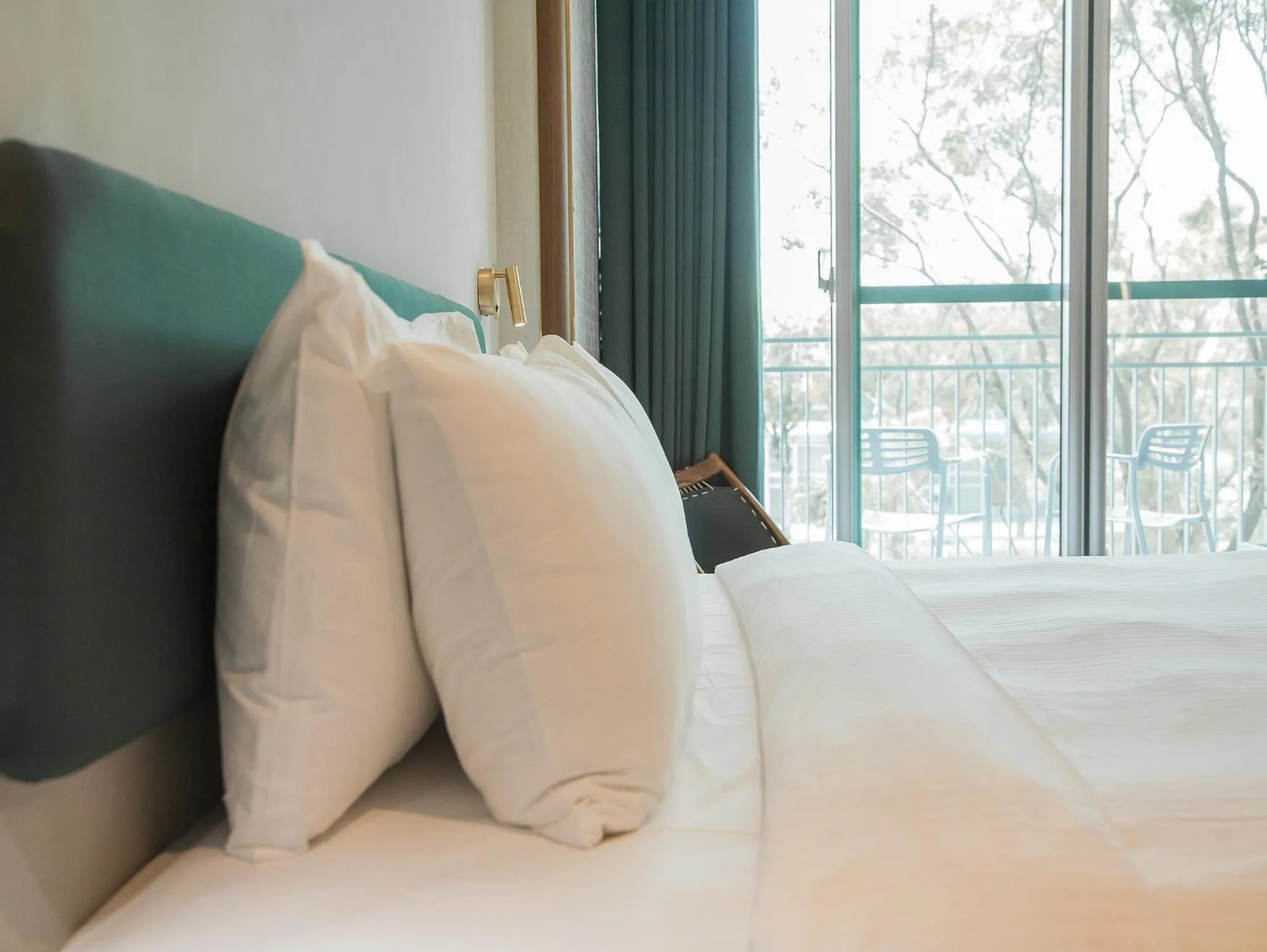 Photo of the whole room, Bed in PAPO'A Harbor Hotel