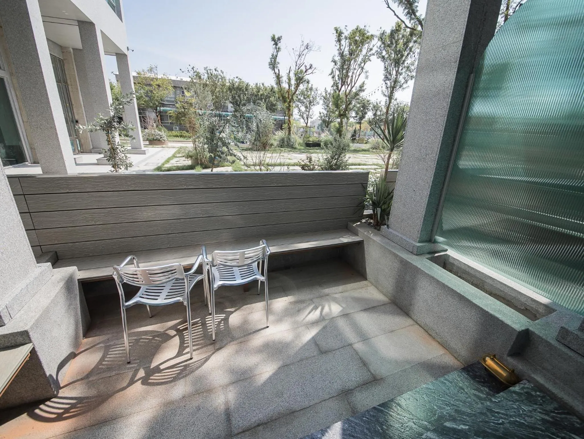 Balcony/Terrace in PAPO'A Harbor Hotel