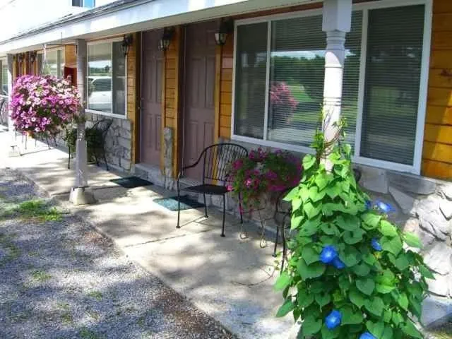 Facade/entrance in Savannah House Wine Country Inn & Cottages