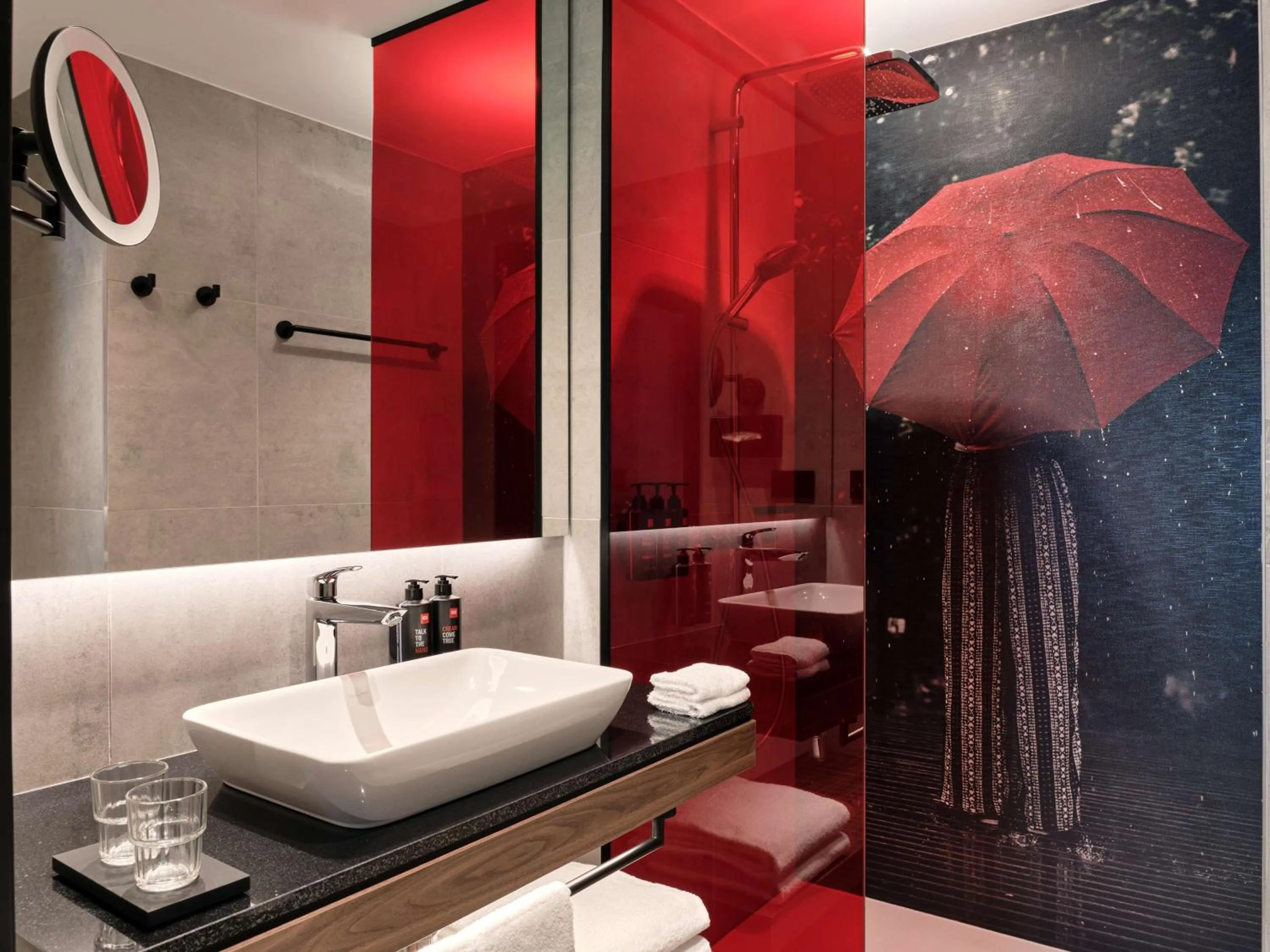 Bathroom in Radisson RED Hotel & Radisson RED Apartments, Kraków