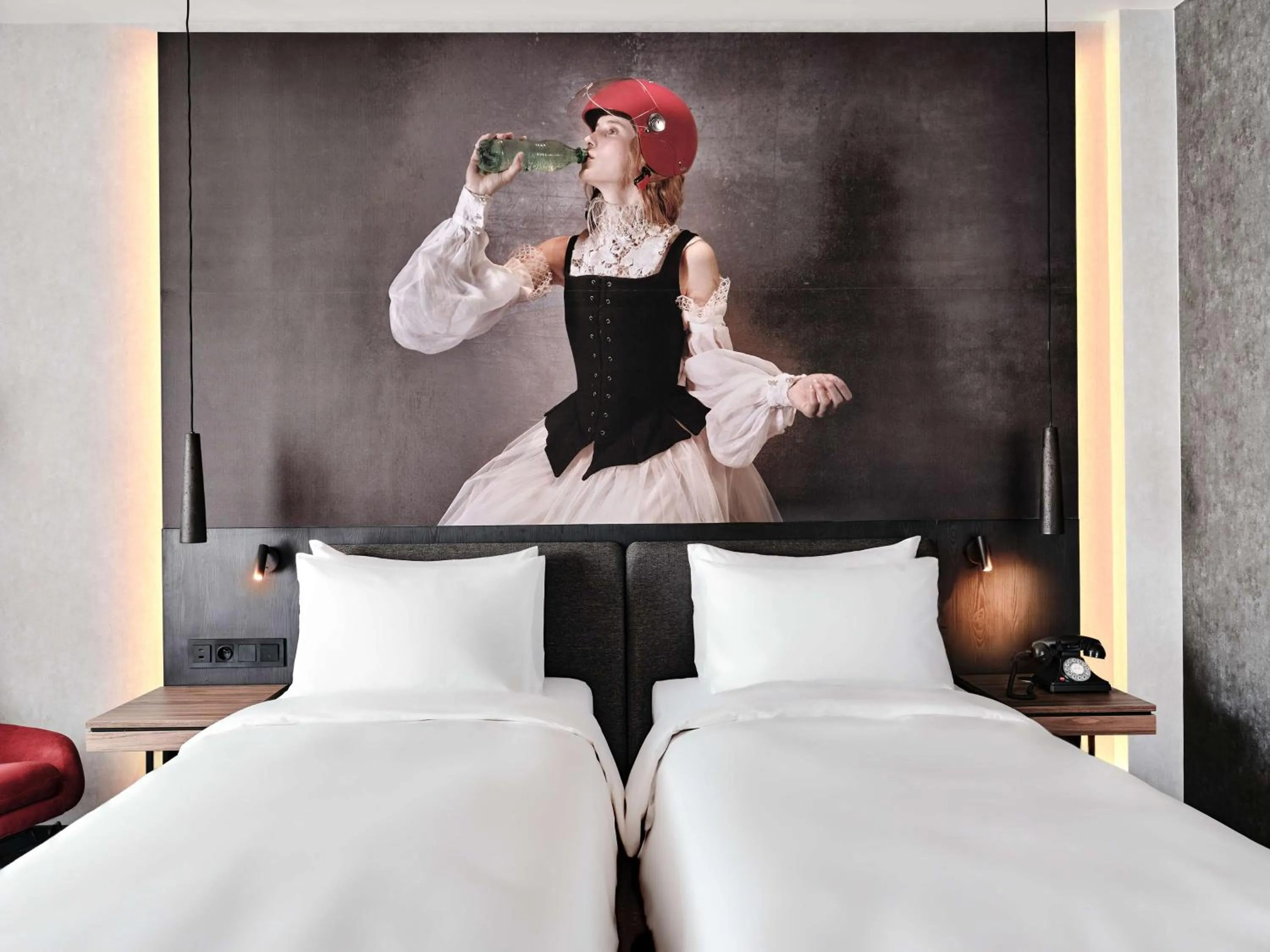 Bedroom, Bed in Radisson RED Hotel & Radisson RED Apartments, Kraków