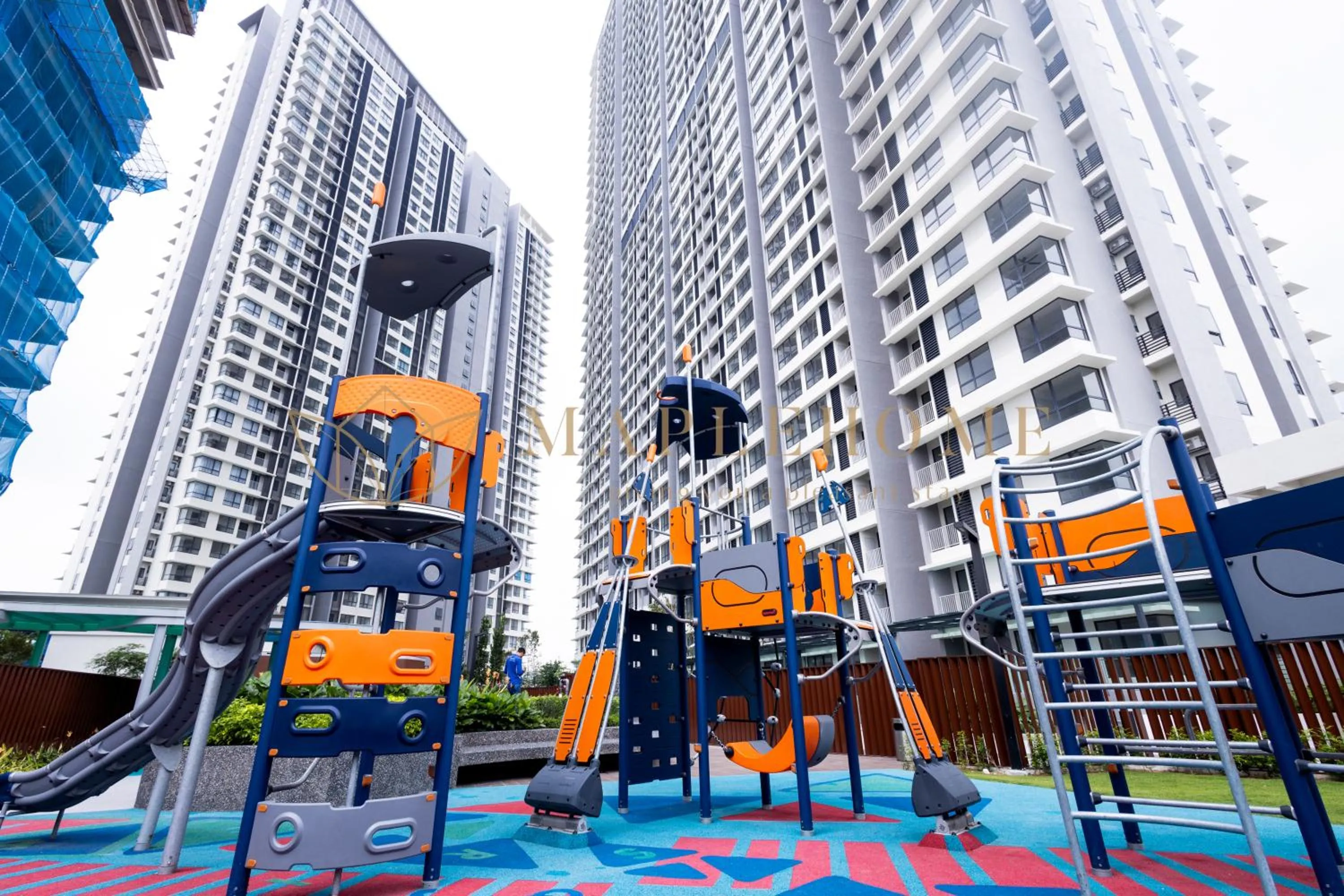 Children play ground in Sunsuria Forum Premier Suites Setia Alam