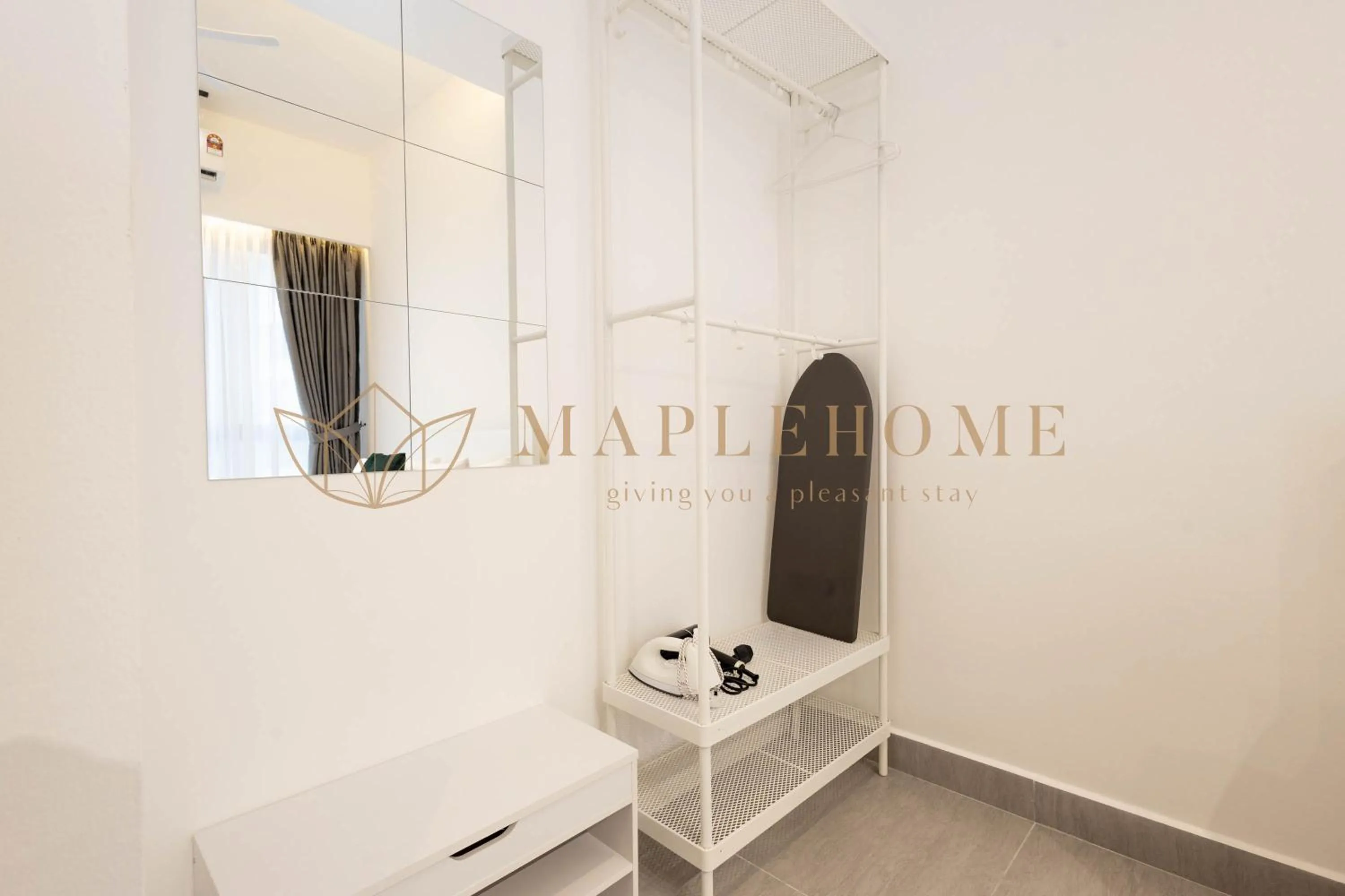 flat iron in Sunsuria Forum Premier Suites Setia Alam