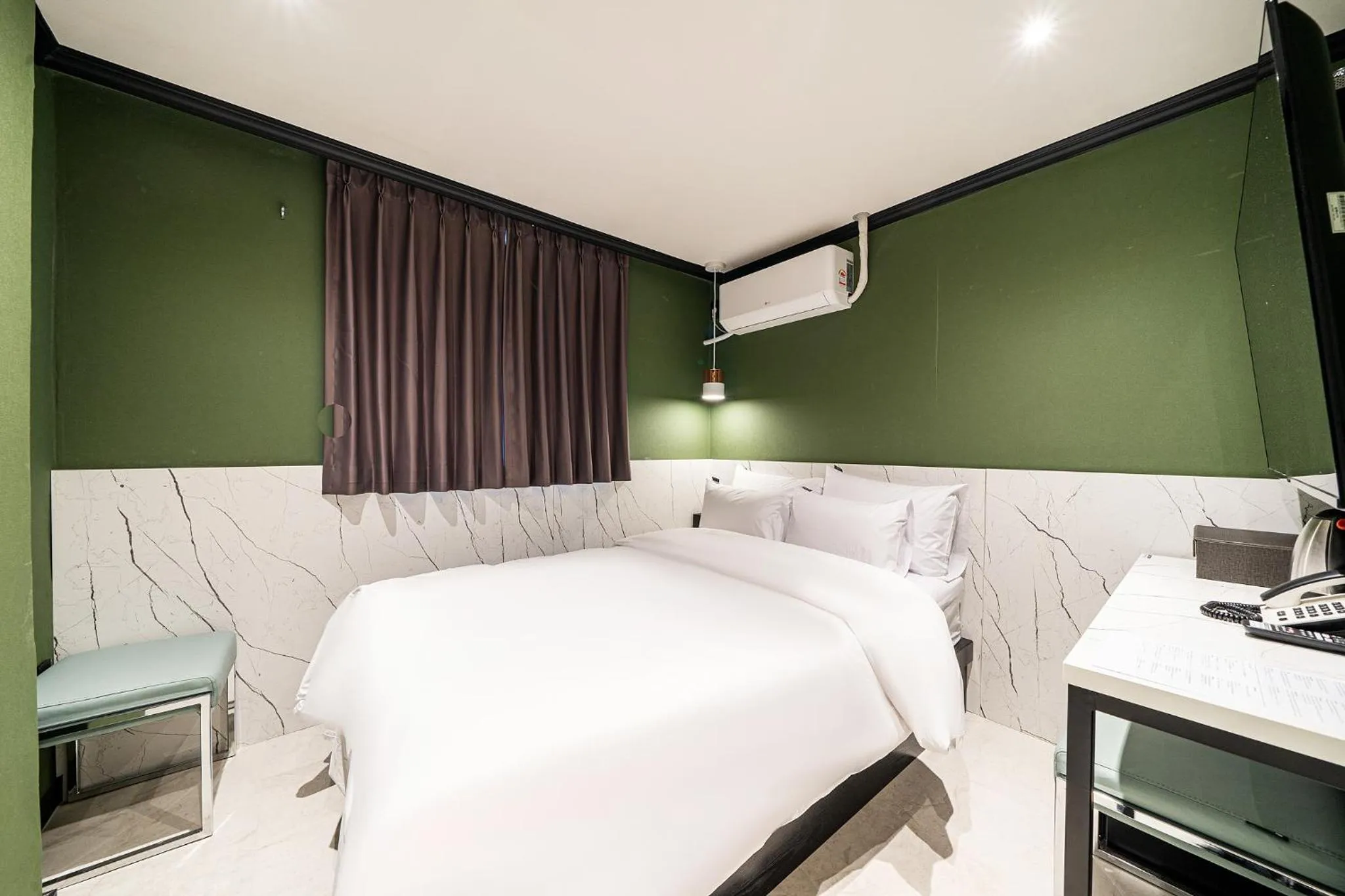 Bedroom, Bed in Hotel May Yongsan