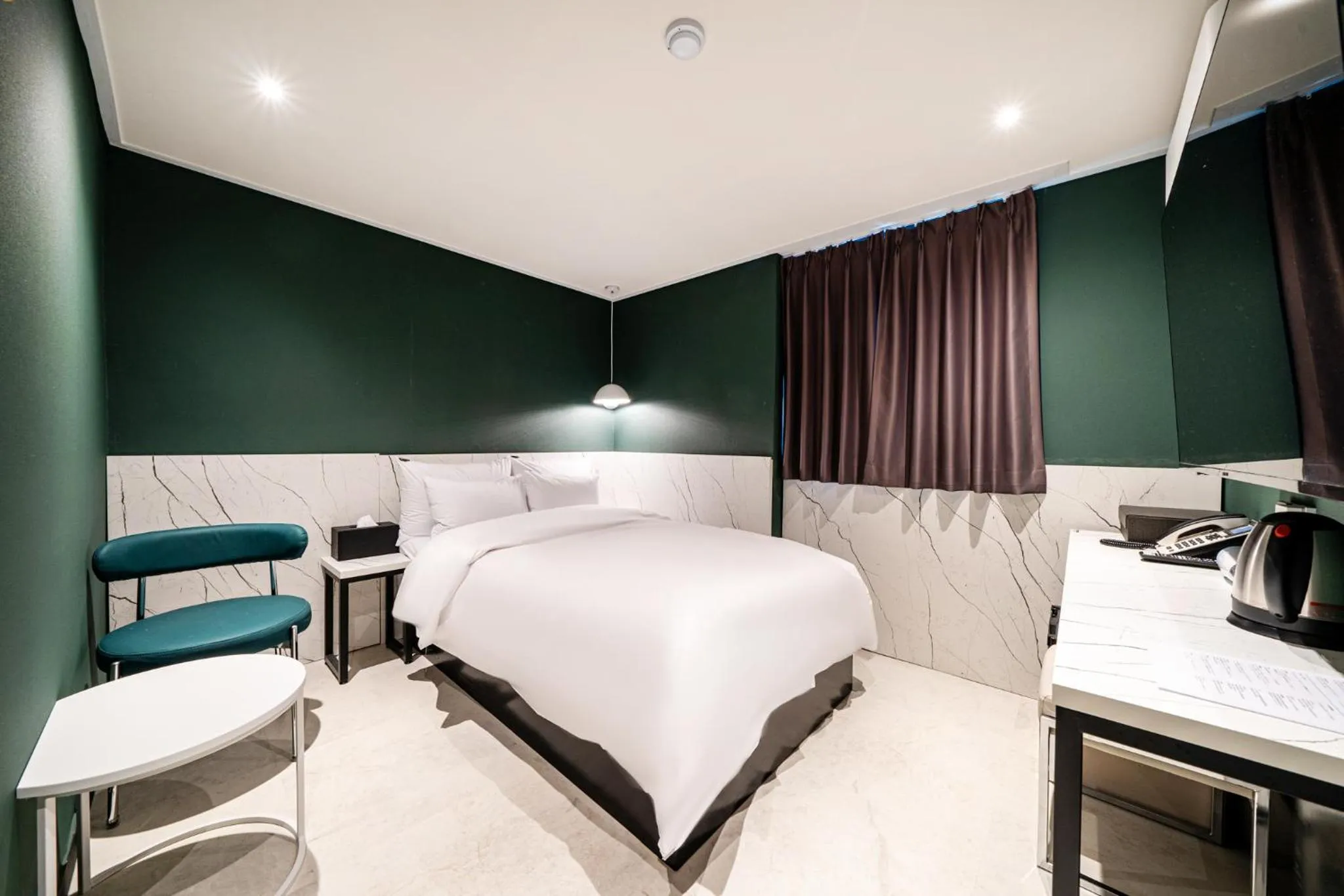 Bedroom, Bed in Hotel May Yongsan