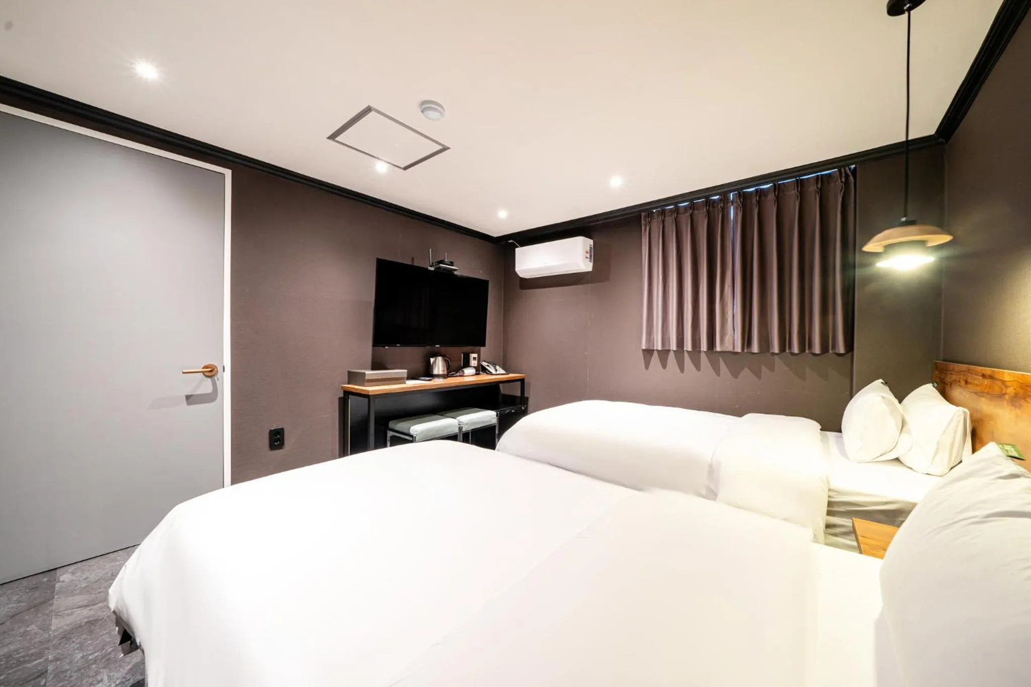 Bedroom, Bed in Hotel May Yongsan