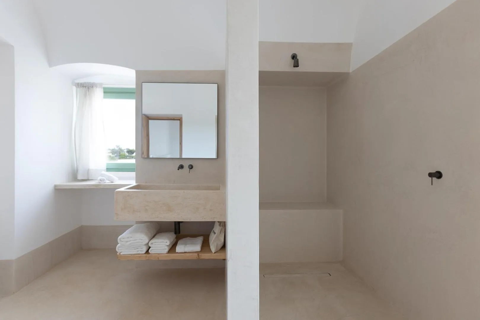 Bathroom in Masseria Valentina