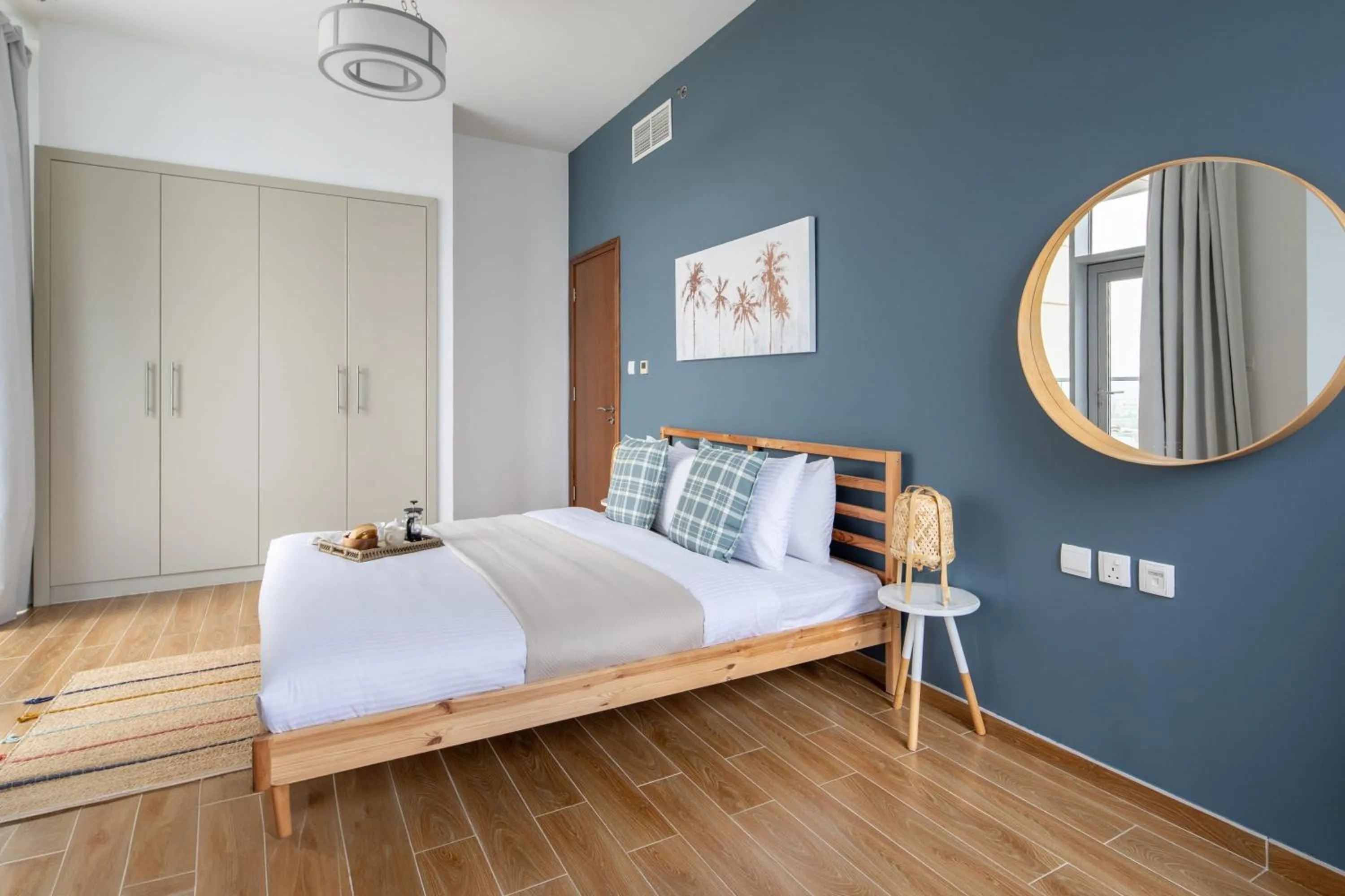 Bed in Frank Porter - Noora Tower