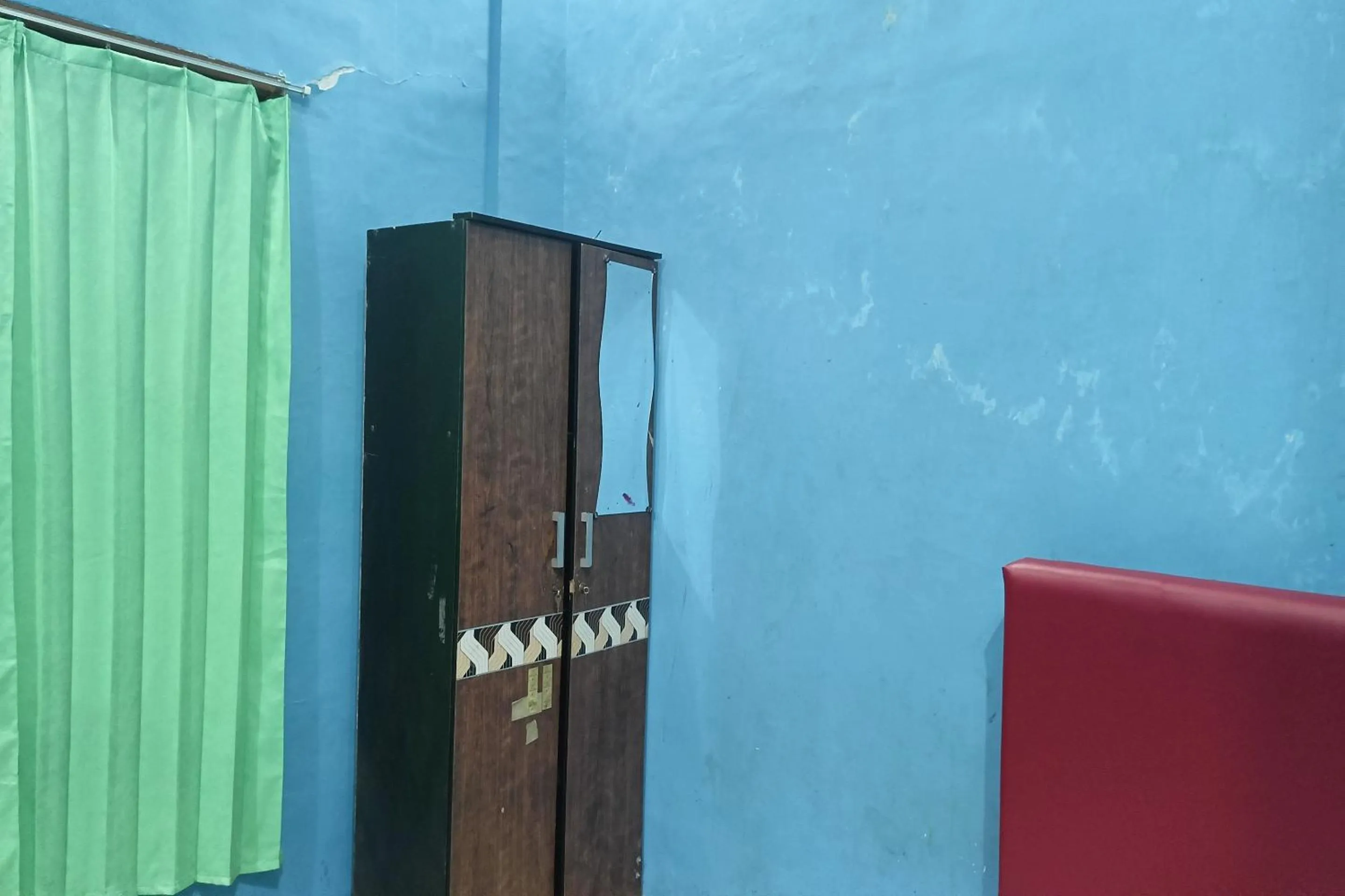 Bedroom in OYO 93875 Tifar House Near Lapangan Raja-raja