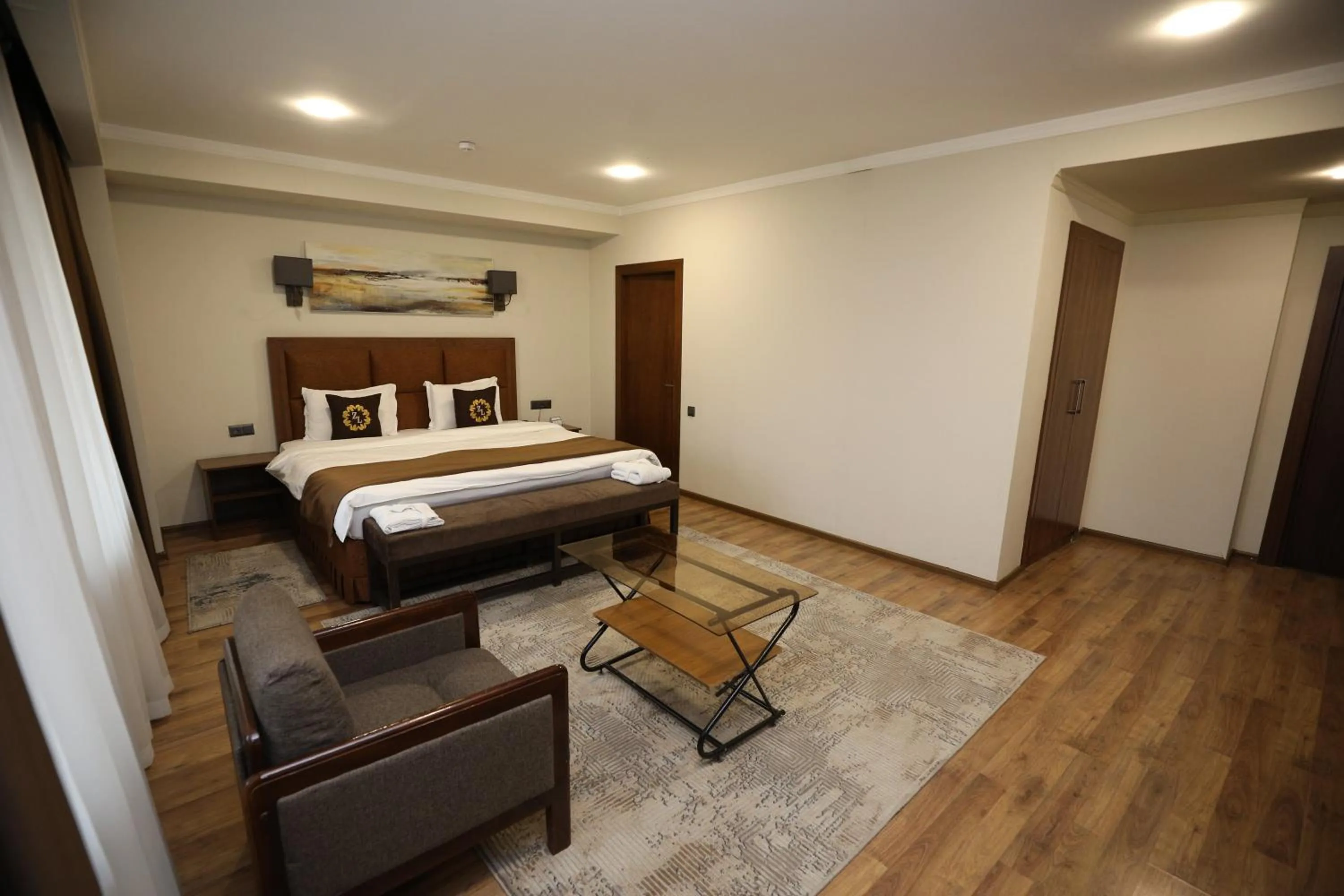 View (from property/room), Bed in Ziyorat Luxury Hotel