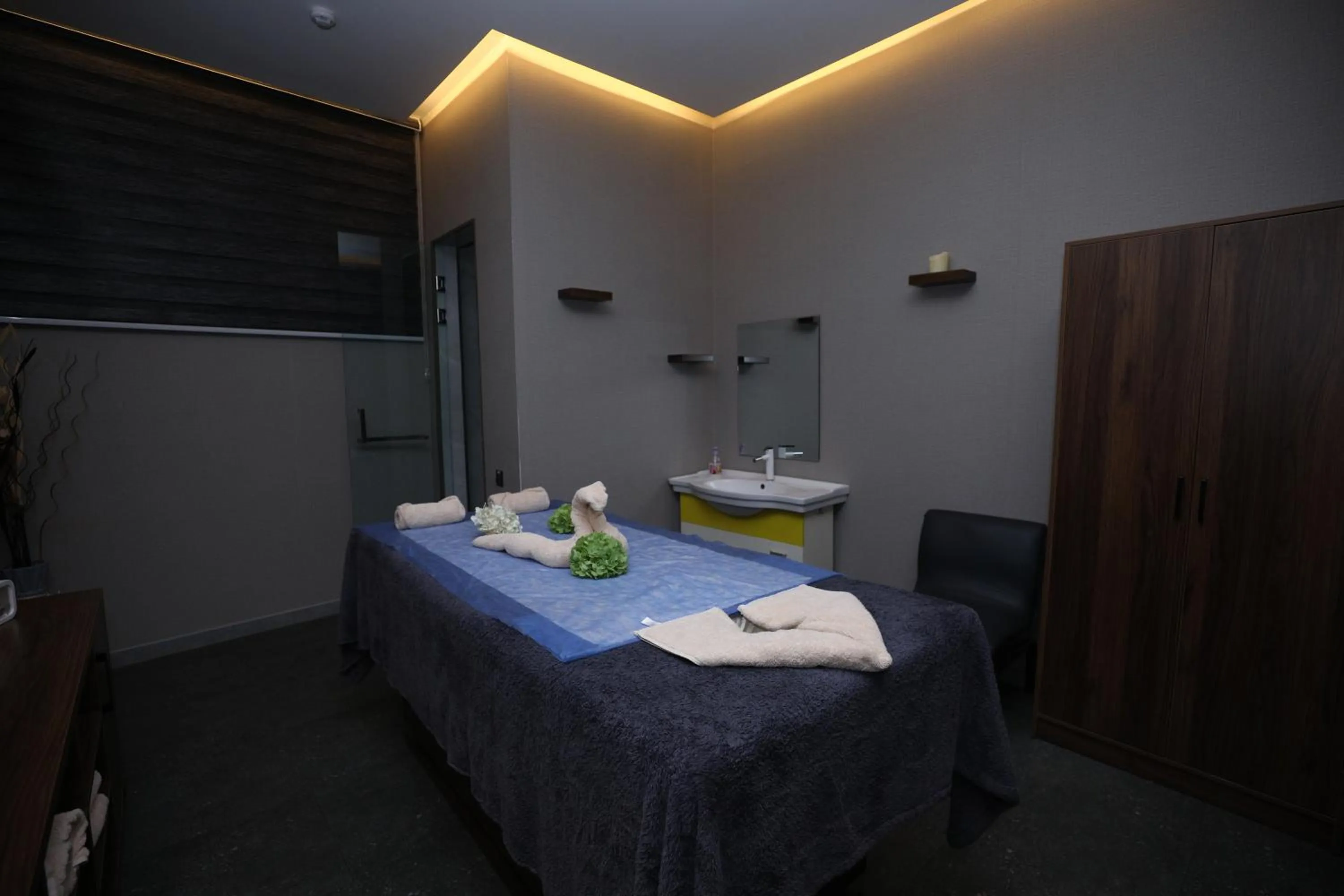 Massage in Ziyorat Luxury Hotel