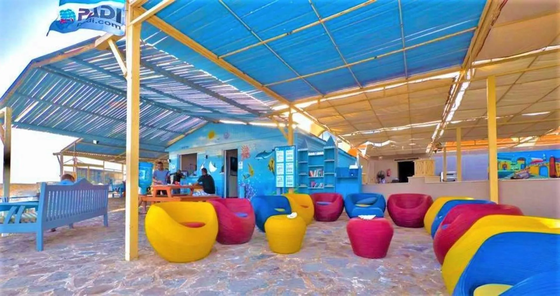 Rohanou Beach Resort