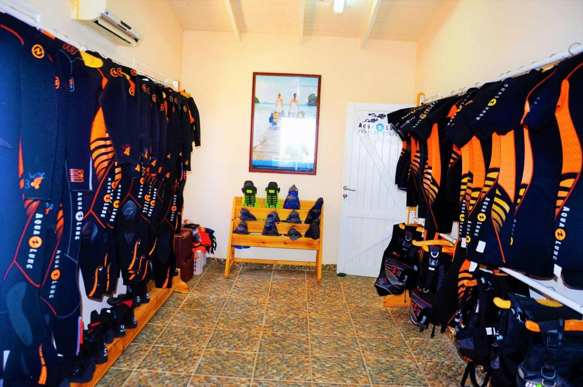 Rohanou Beach Resort