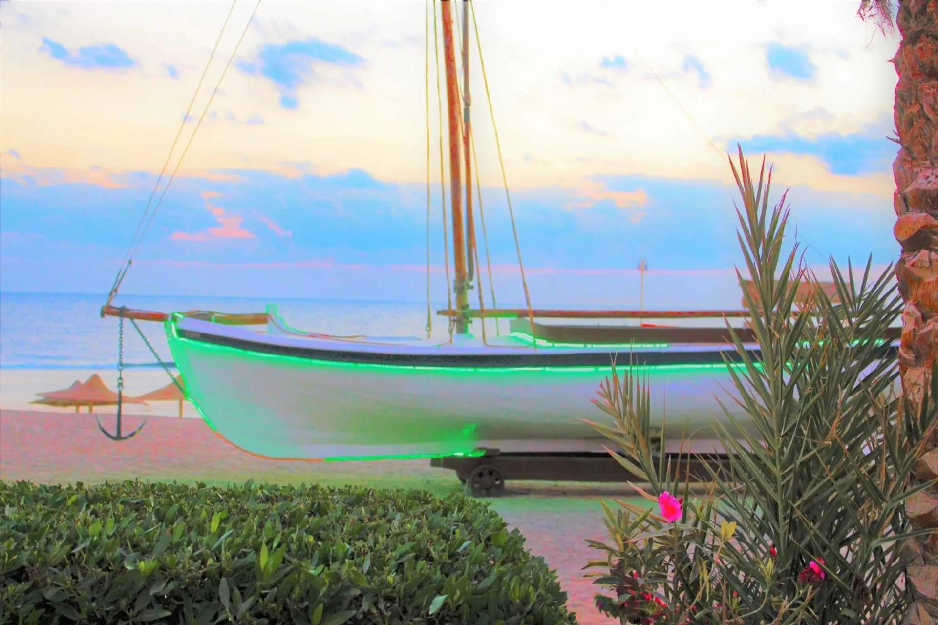 Beach in Rohanou Beach Resort