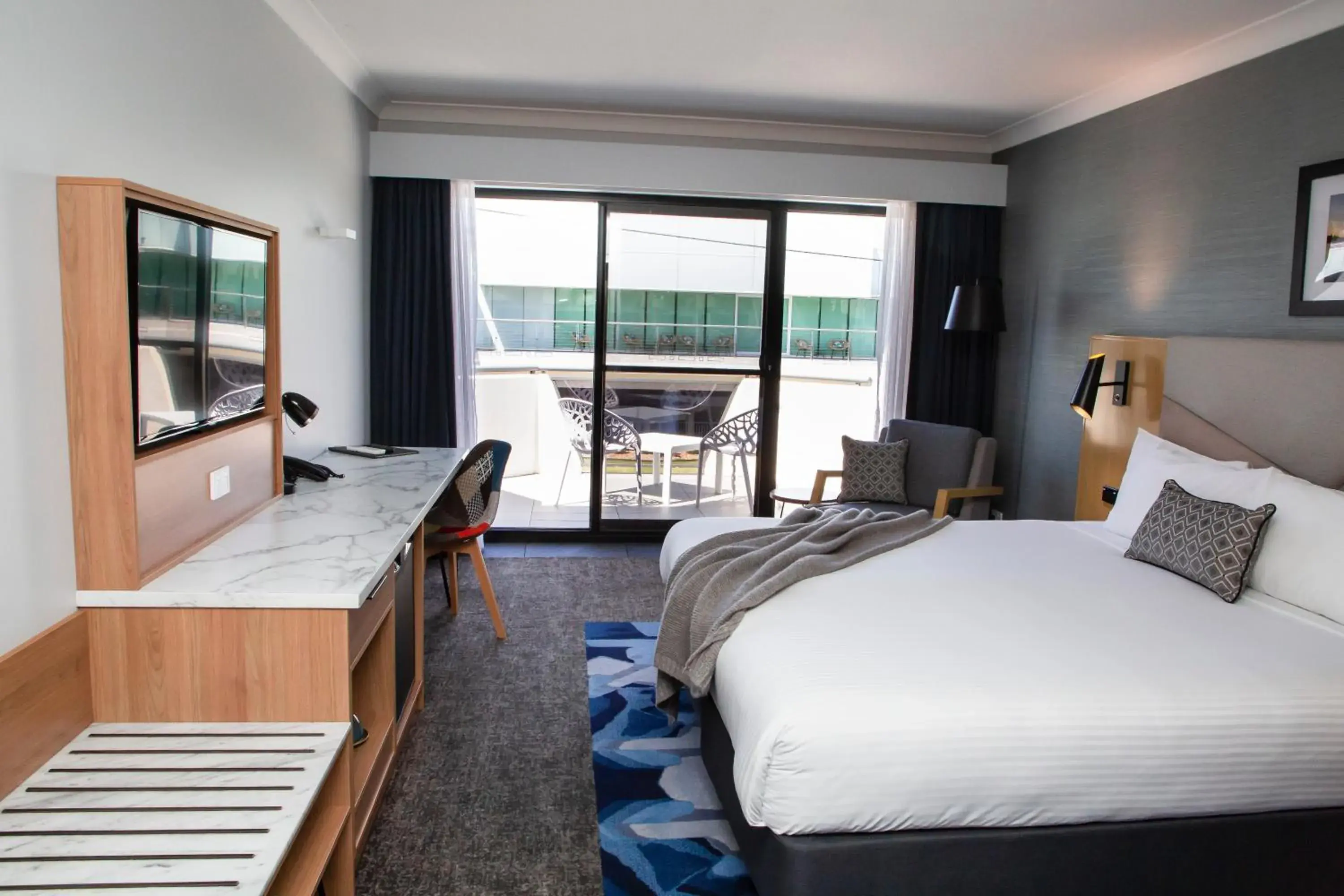 Roadside Deluxe Club-Facing King Room in The Esplanade Motel Roadside Deluxe Club-Facing King Room in The Esplanade Motel