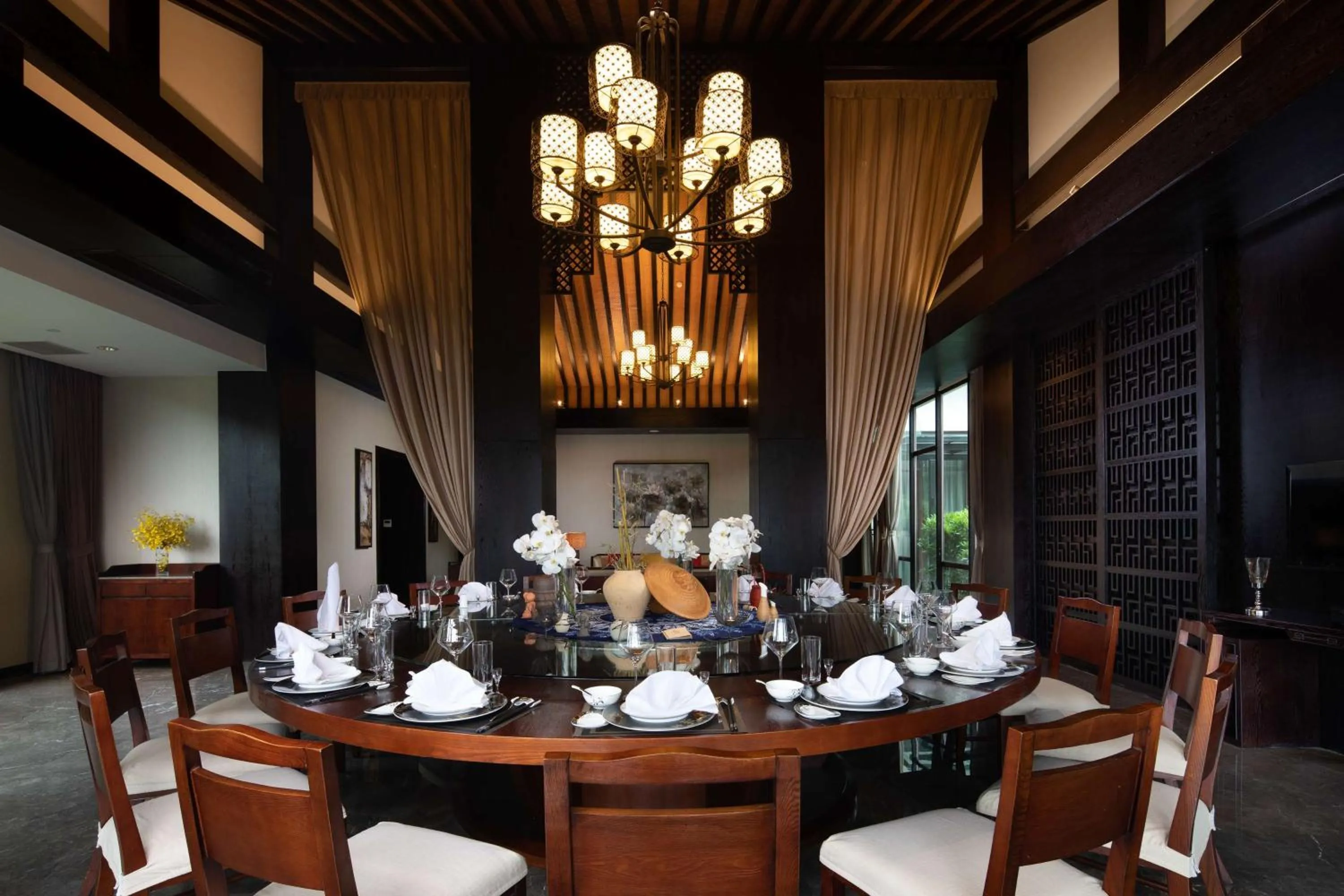 Restaurant/places to eat in Banyan Tree Tengchong