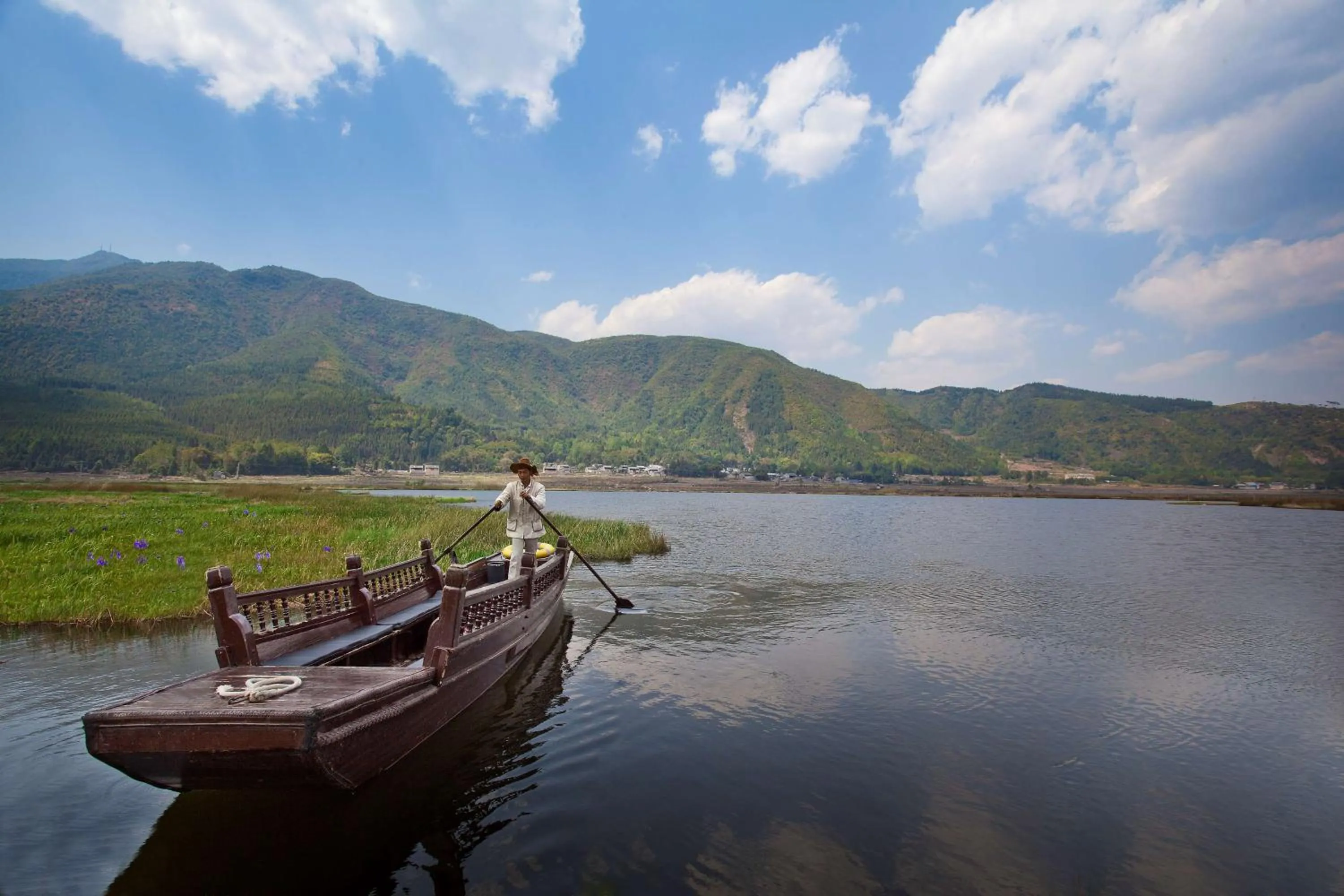 Property building in Banyan Tree Tengchong