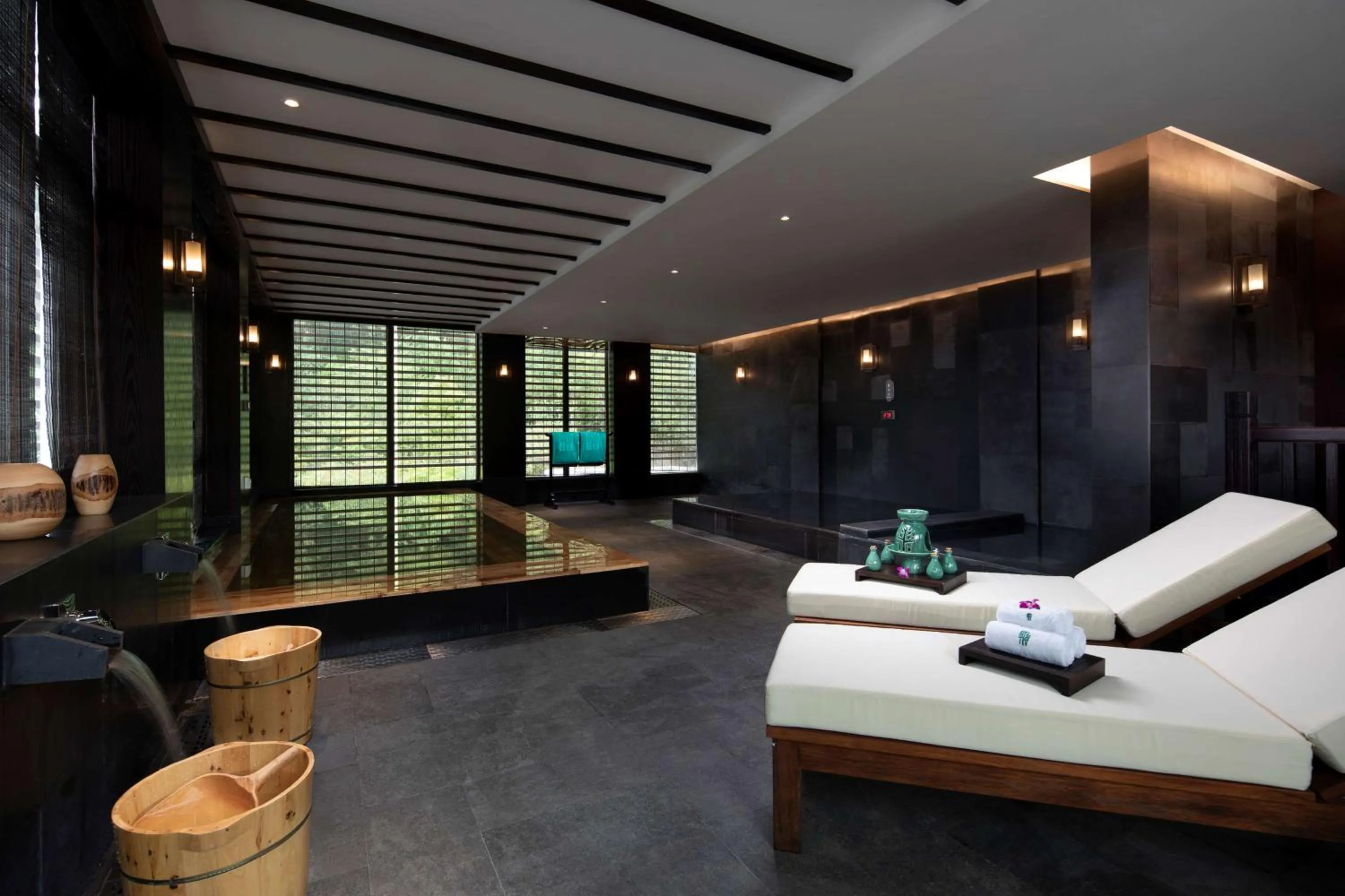 Property building in Banyan Tree Tengchong