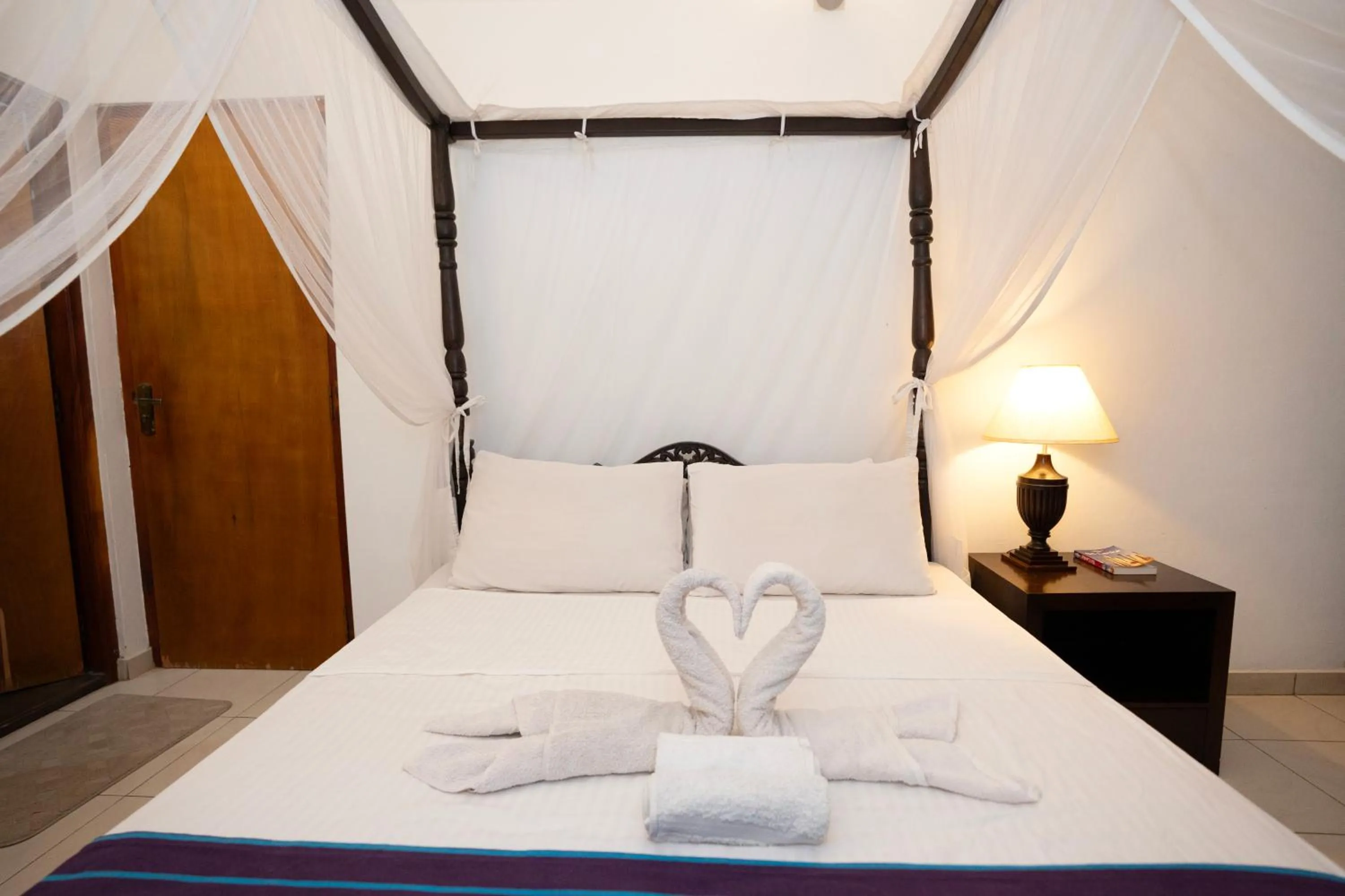 Bed in Albert Guest - Galle Fort