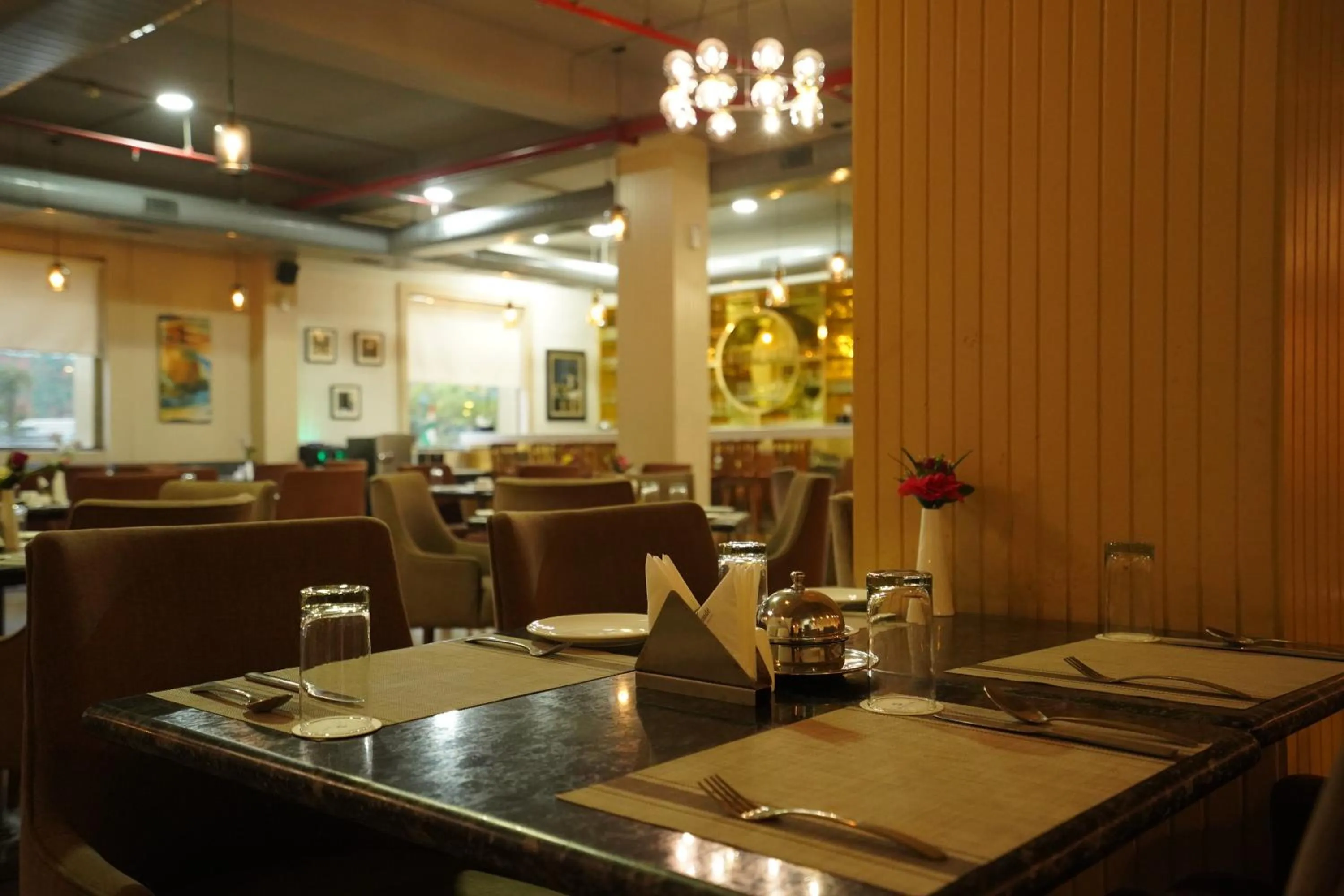 Restaurant/places to eat in Hotel Luxe Opera NH8 - 7km from IGI Airport Delhi