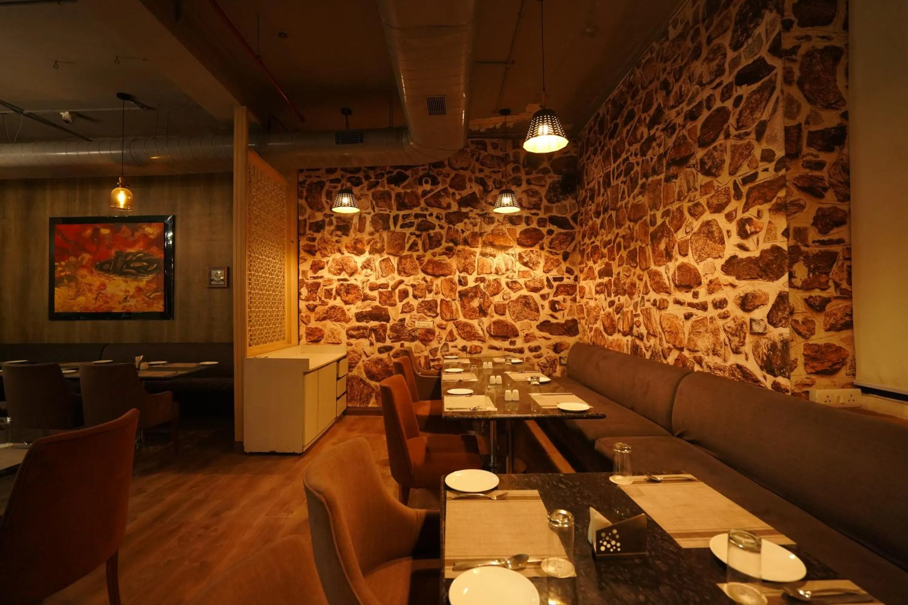 Restaurant/places to eat in Hotel Luxe Opera NH8 - 7km from IGI Airport Delhi