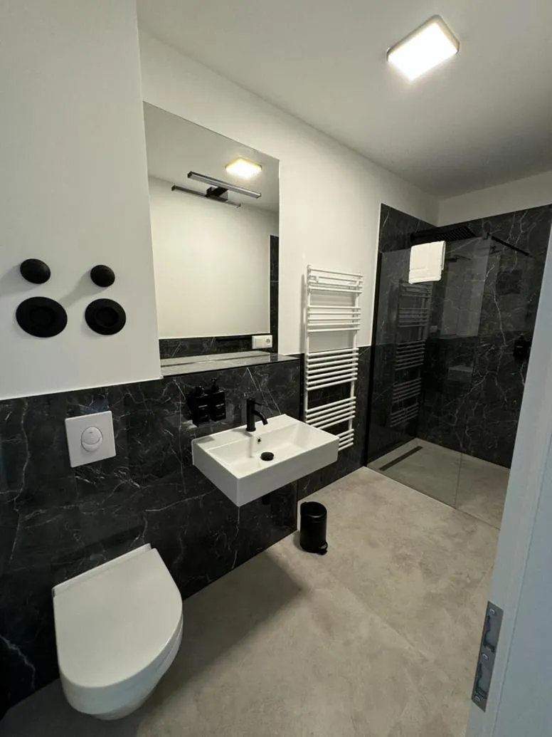 Shower in Residenz Hugo