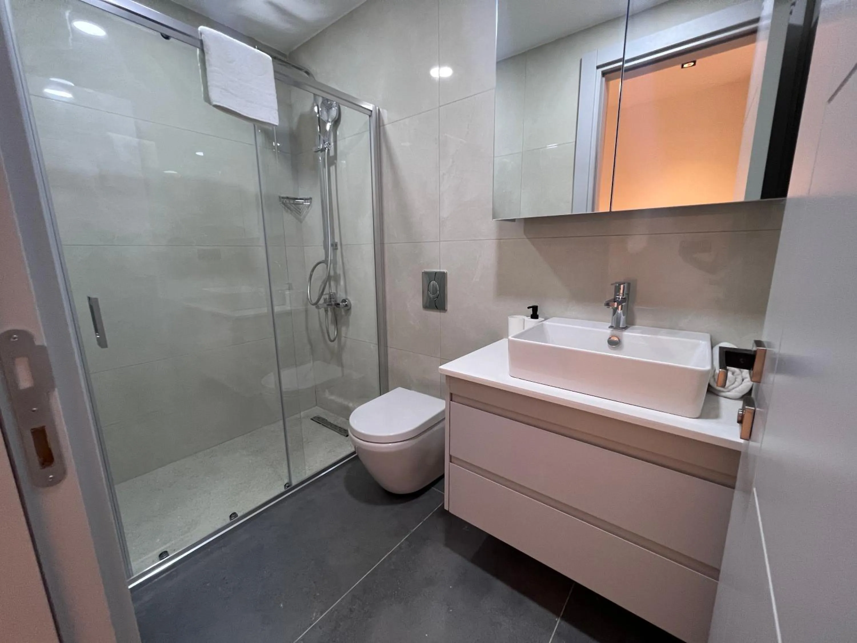 Shower in Ulu Panorama Residence