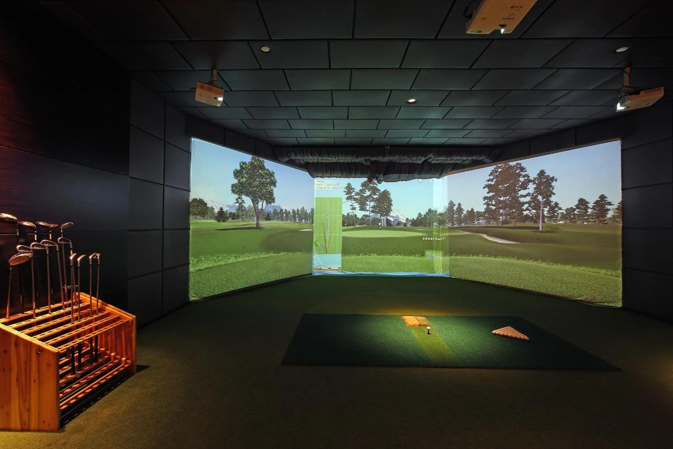 Minigolf in Wyndham JinJiang Hotel