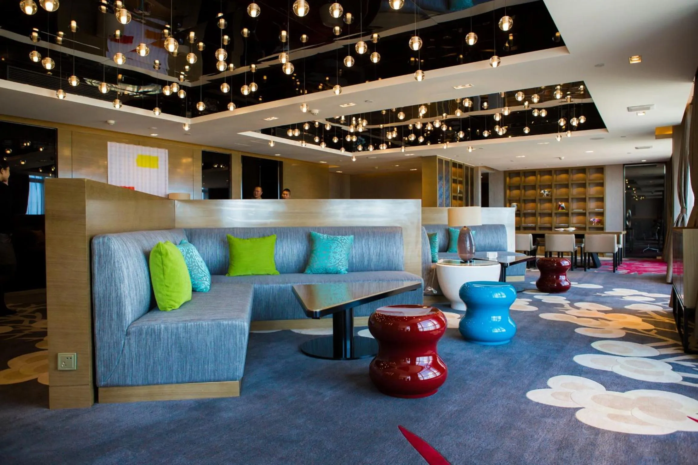 Communal lounge/ TV room in Wyndham JinJiang Hotel