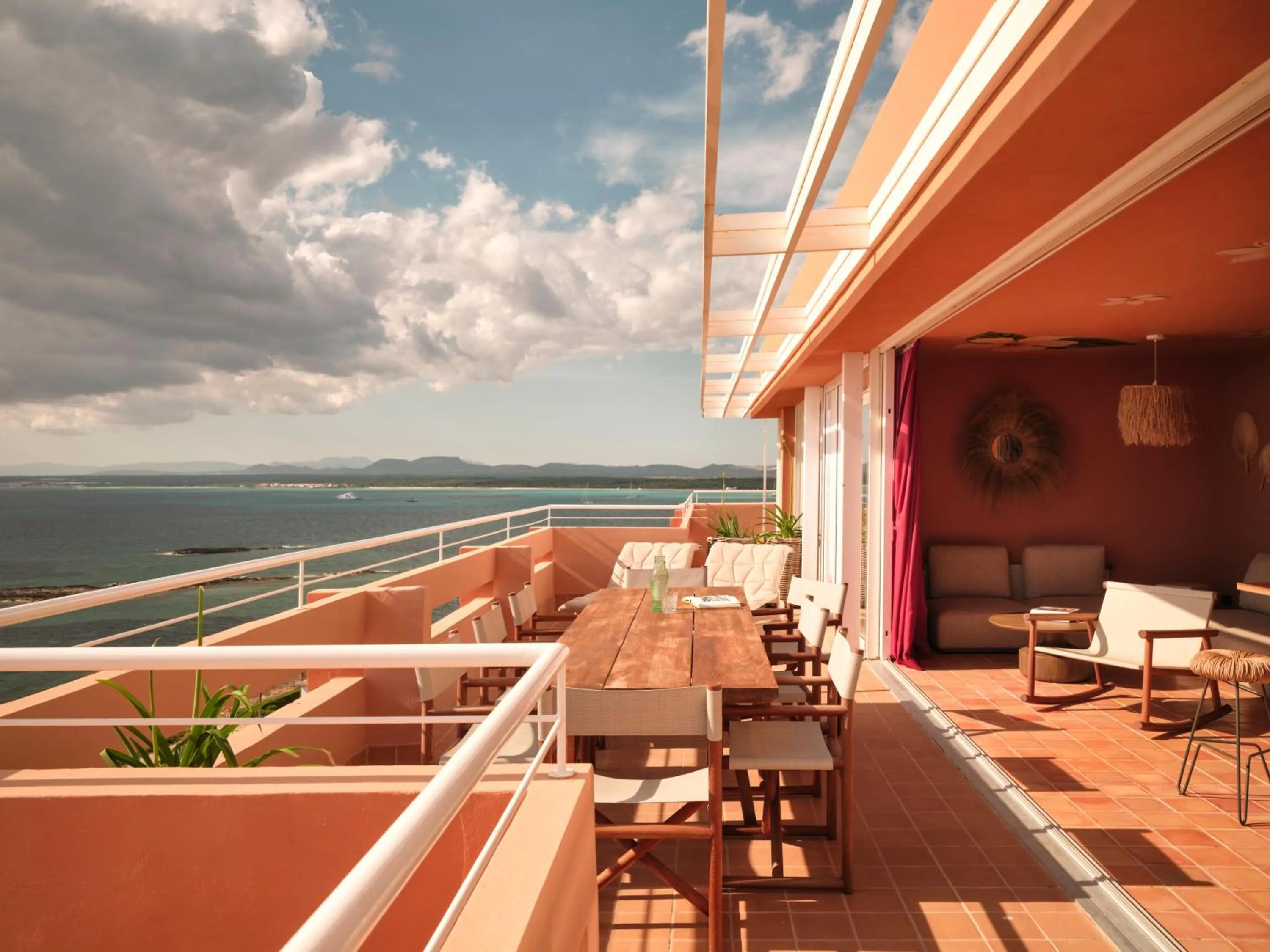 Bikini Island & Mountain Hotel Es Trenc -Adults only-