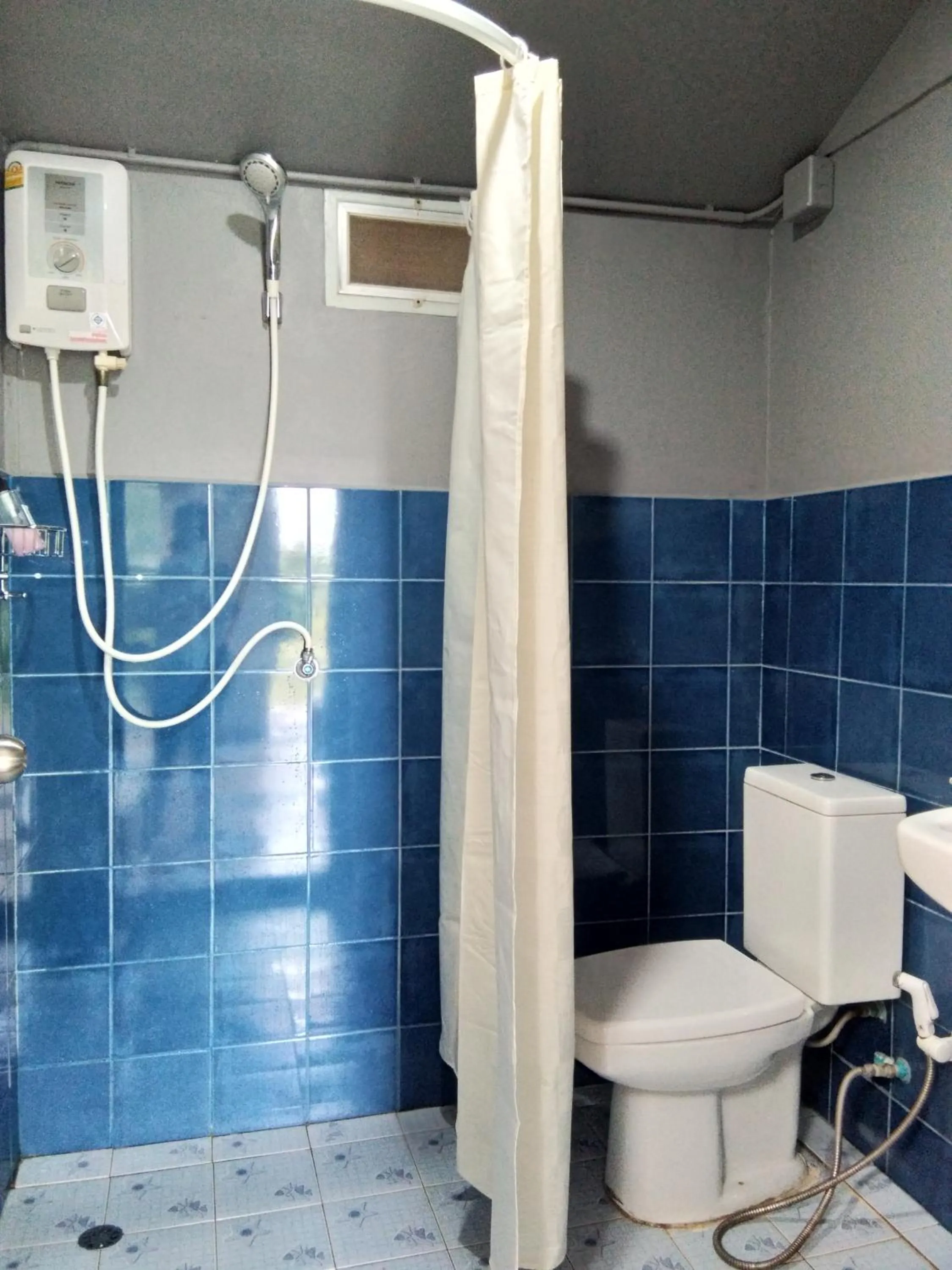 Bathroom in Ban Bang Home Resort