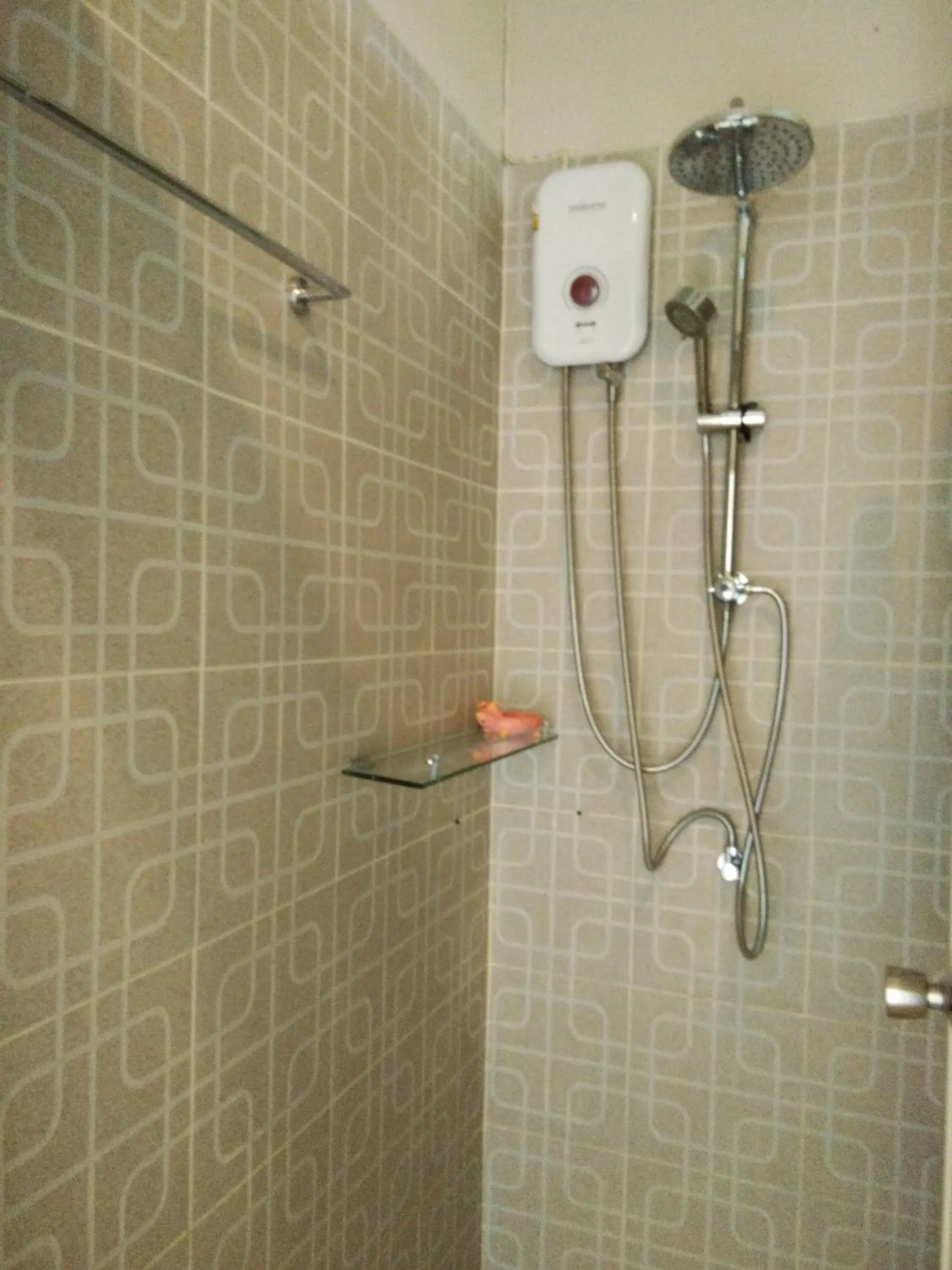 Shower in Ban Bang Home Resort