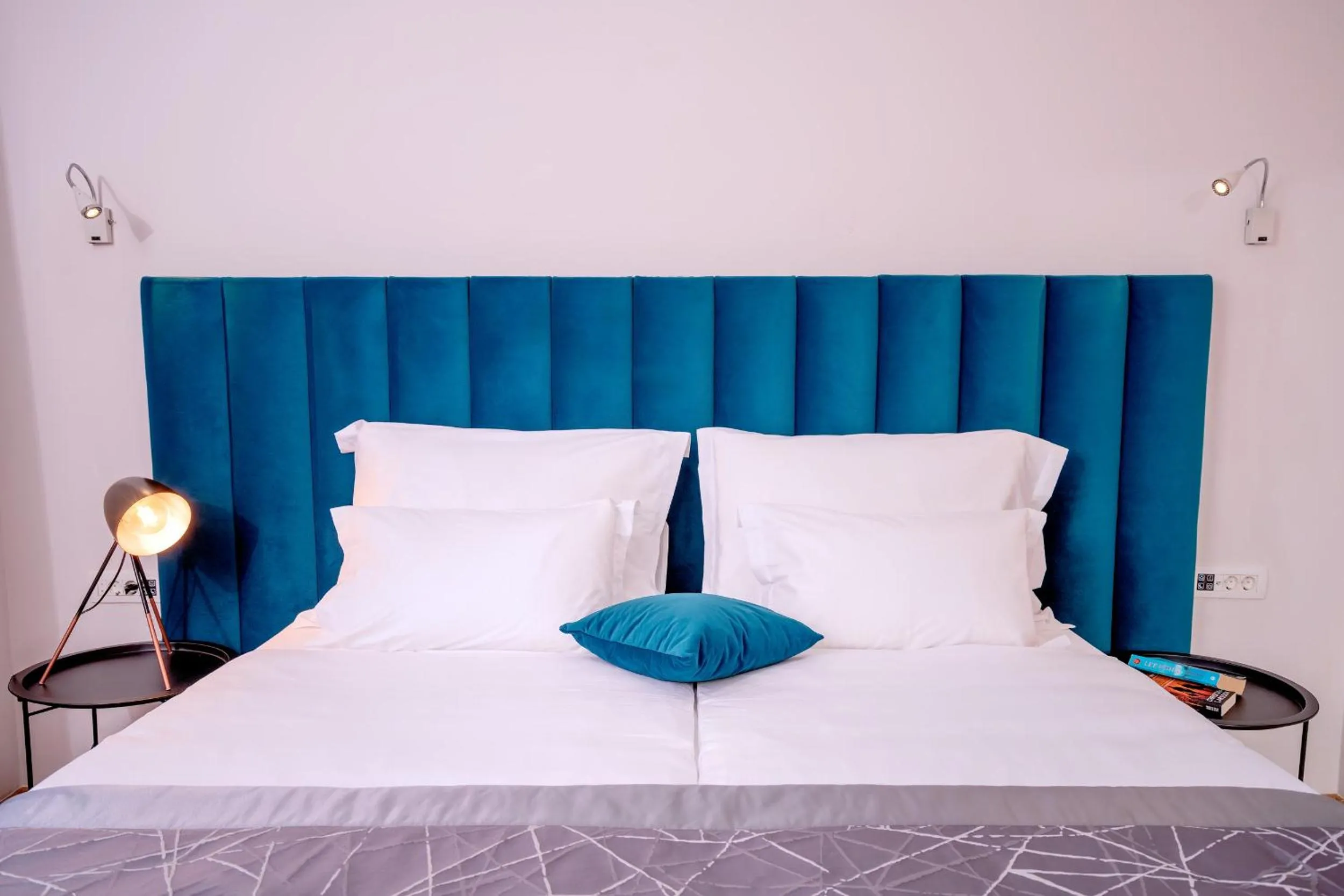 One-Bedroom Apartment with Balcony in Hotel SOL