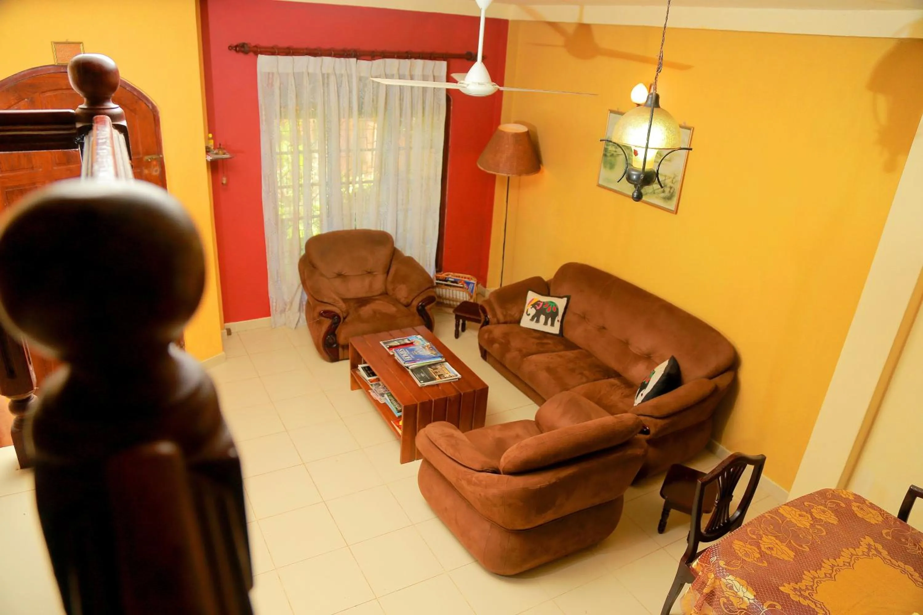 Holiday Nest Bed & Breakfast