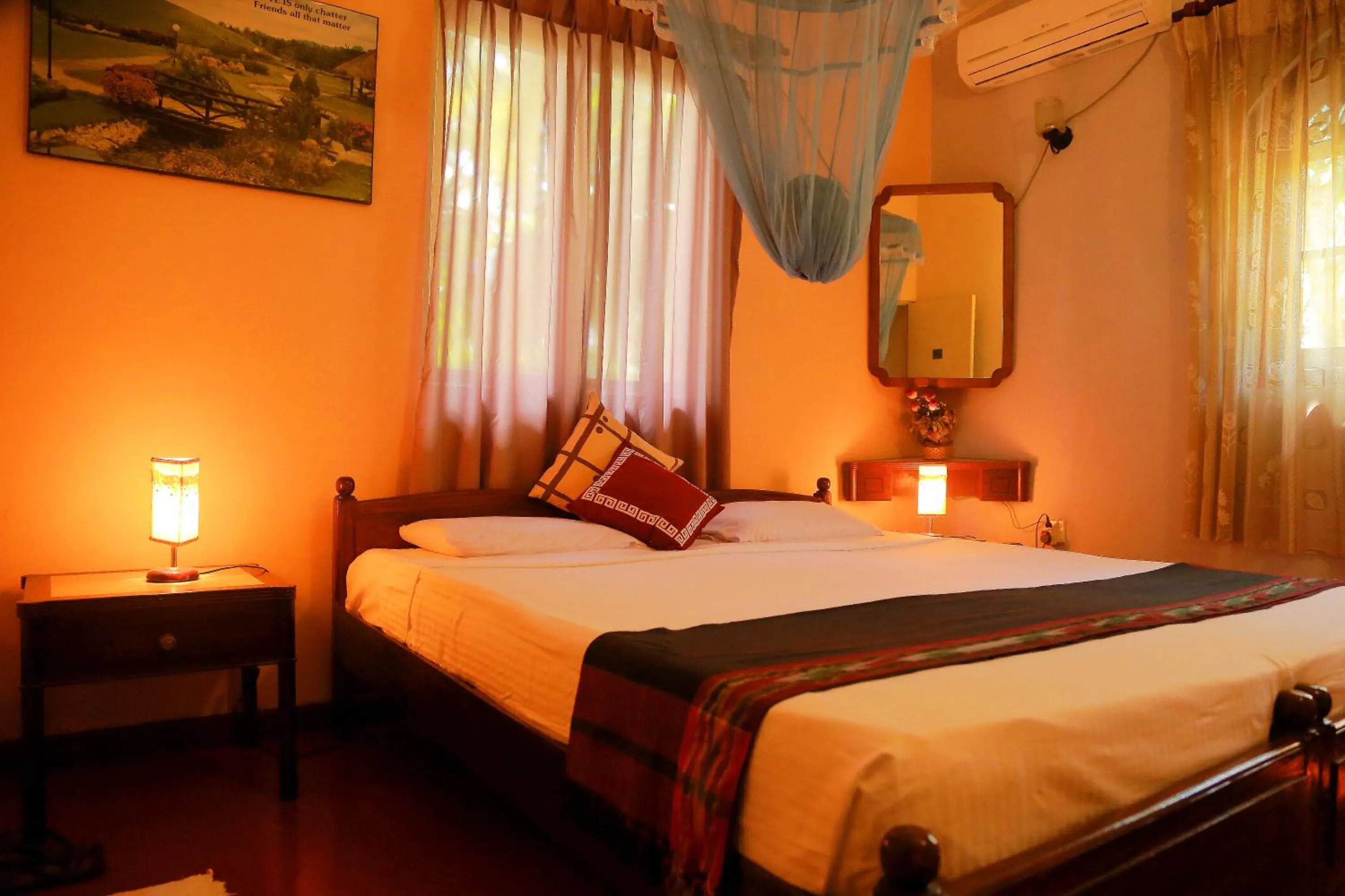 Bedroom, Bed in Holiday Nest Bed & Breakfast