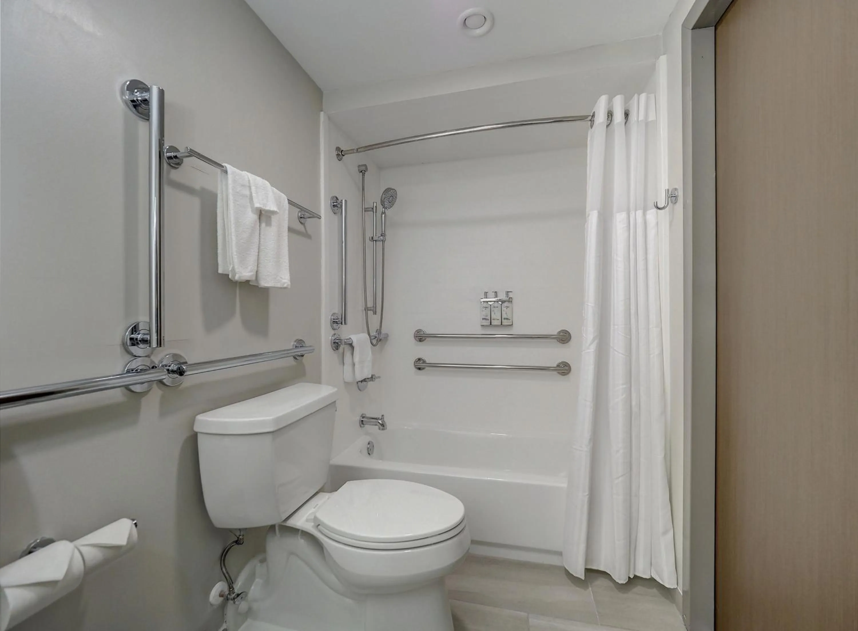 Bathroom in Holiday Inn Express Corpus Christi - Beachfront by IHG