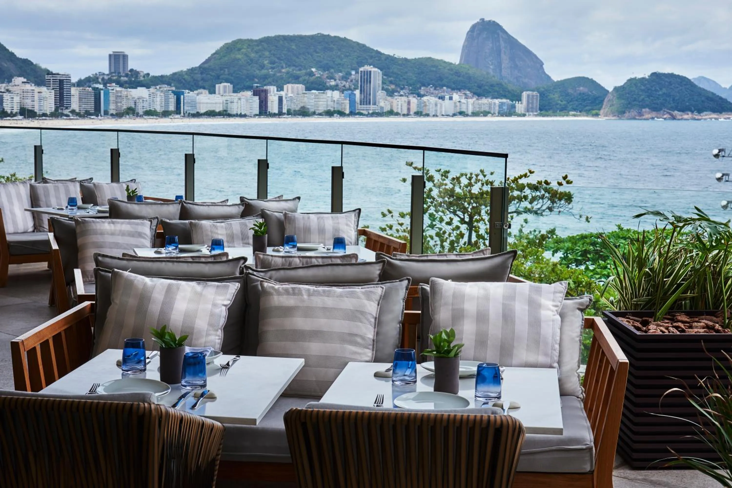 Restaurant/places to eat in Fairmont Rio de Janeiro Copacabana