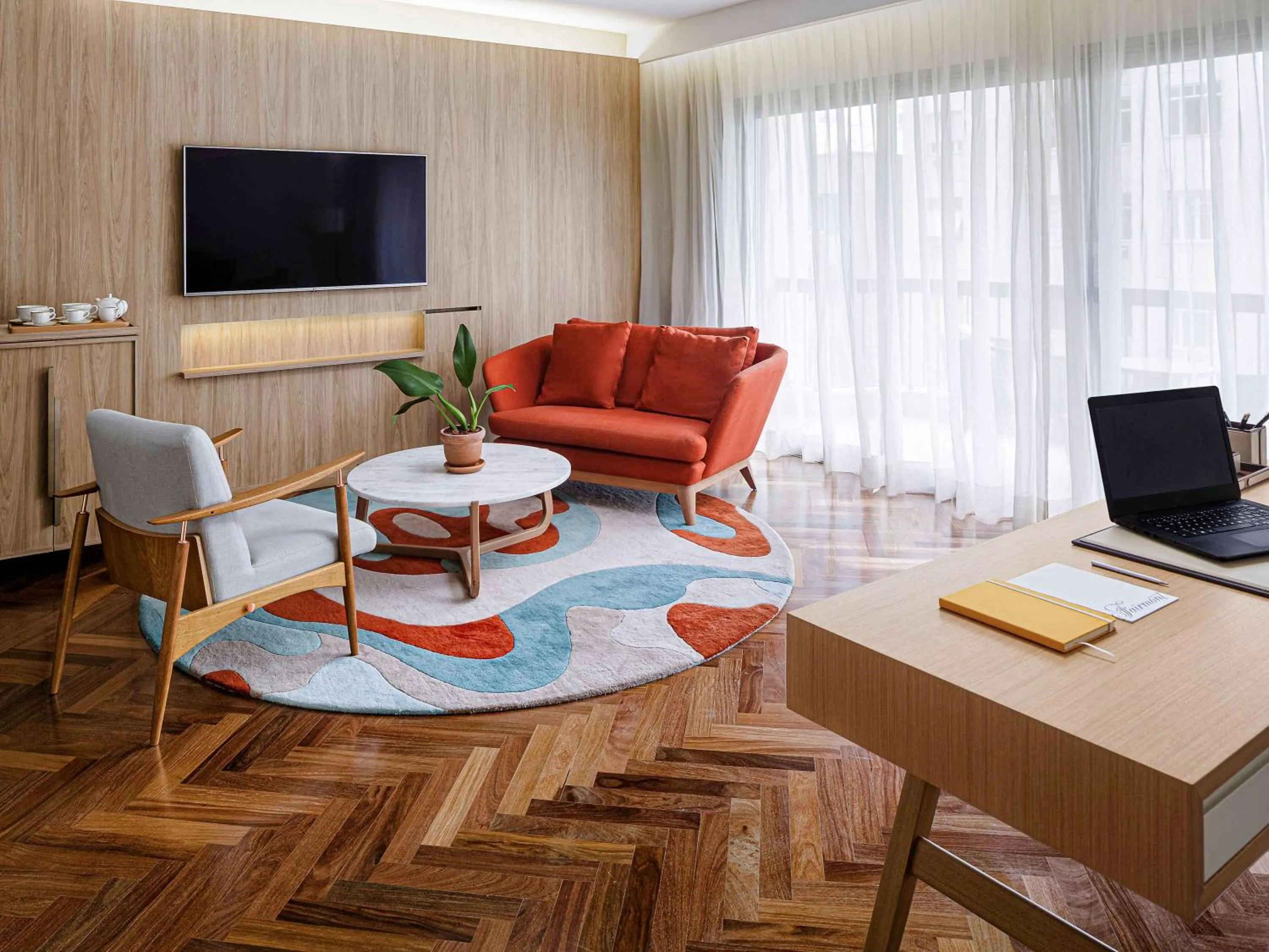 Photo of the whole room in Fairmont Rio de Janeiro Copacabana