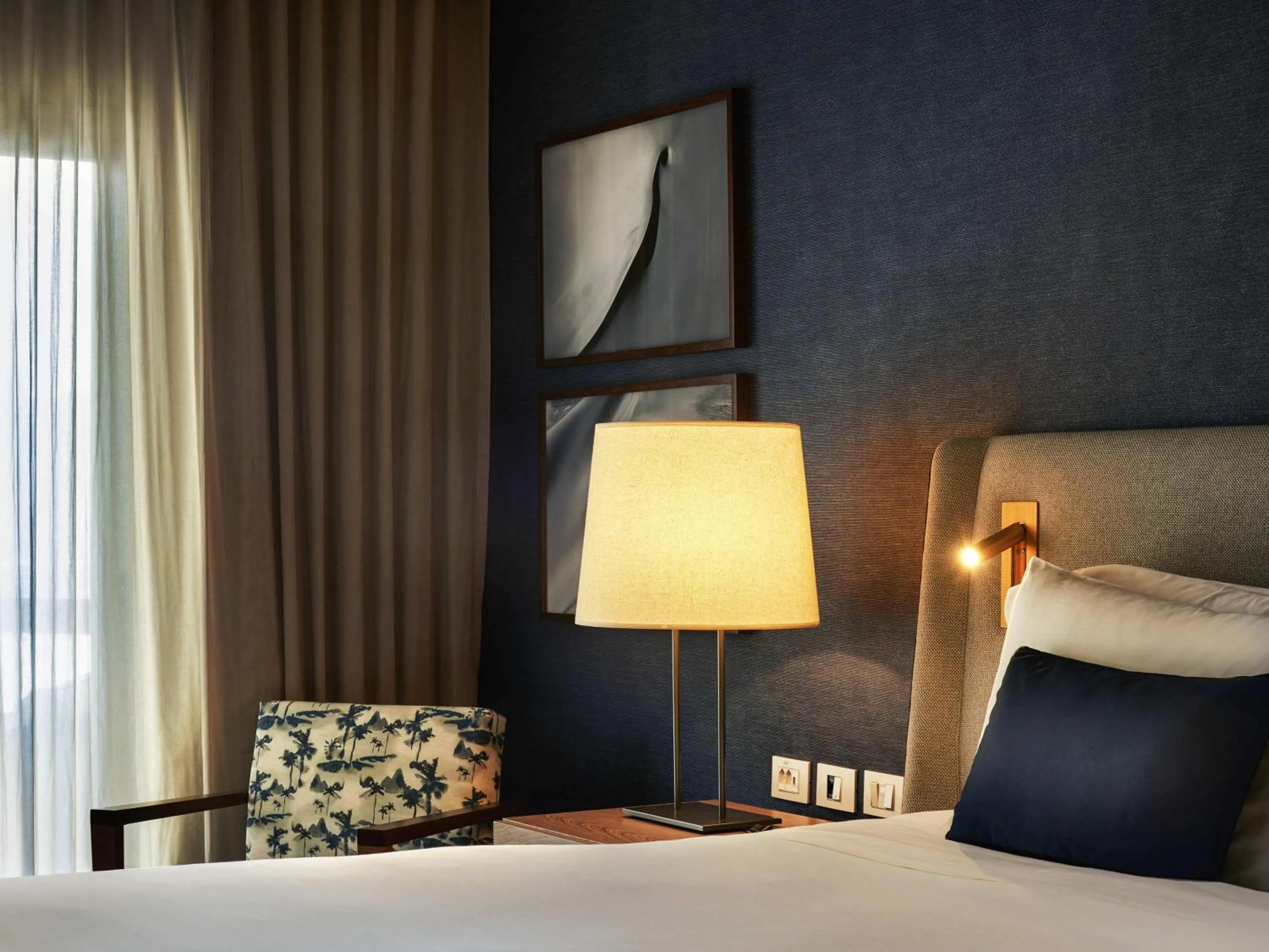 Bedroom, Bed in Fairmont Rio de Janeiro Copacabana