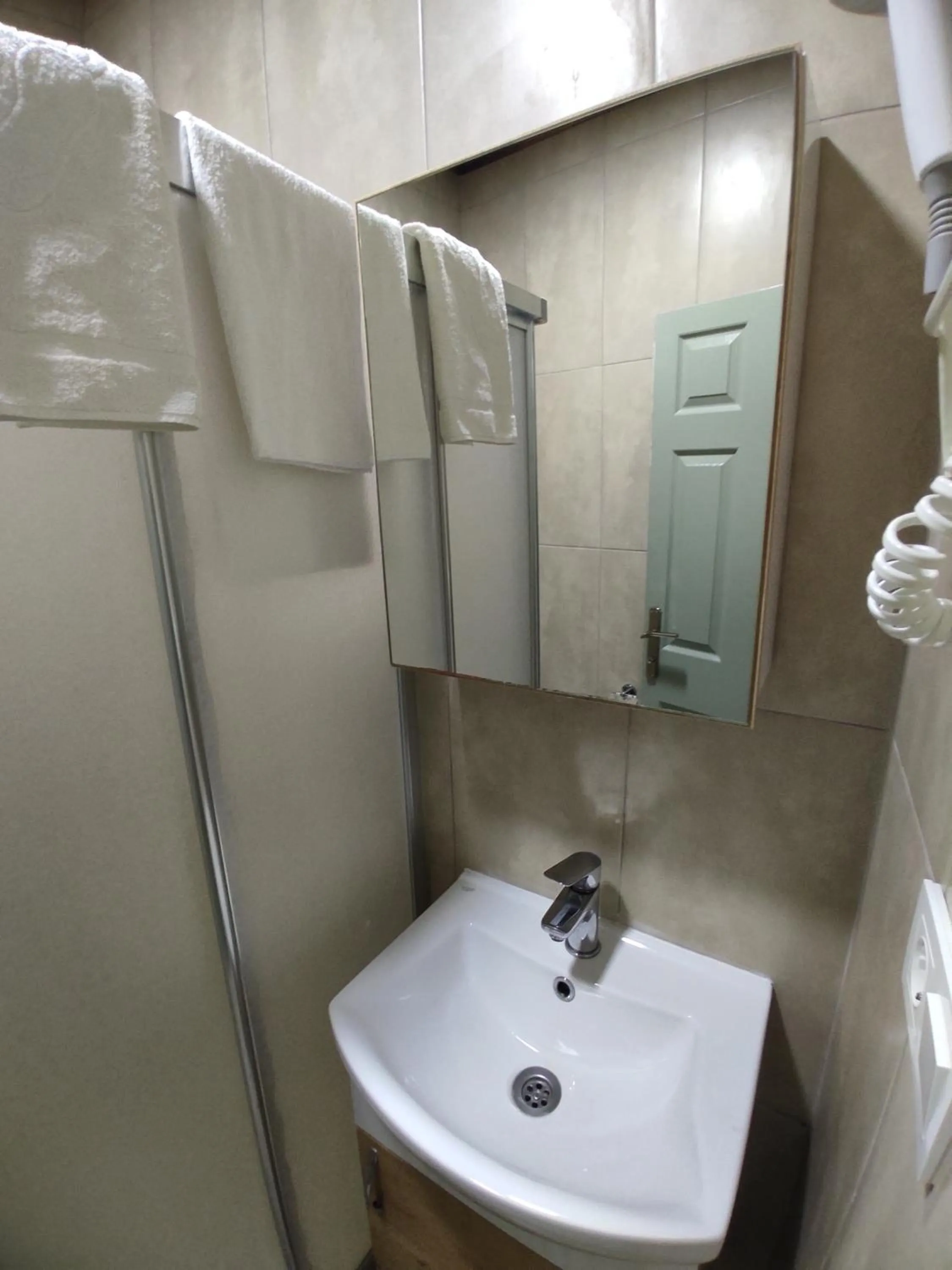 Bathroom in Kidoni Macaron Guesthouse