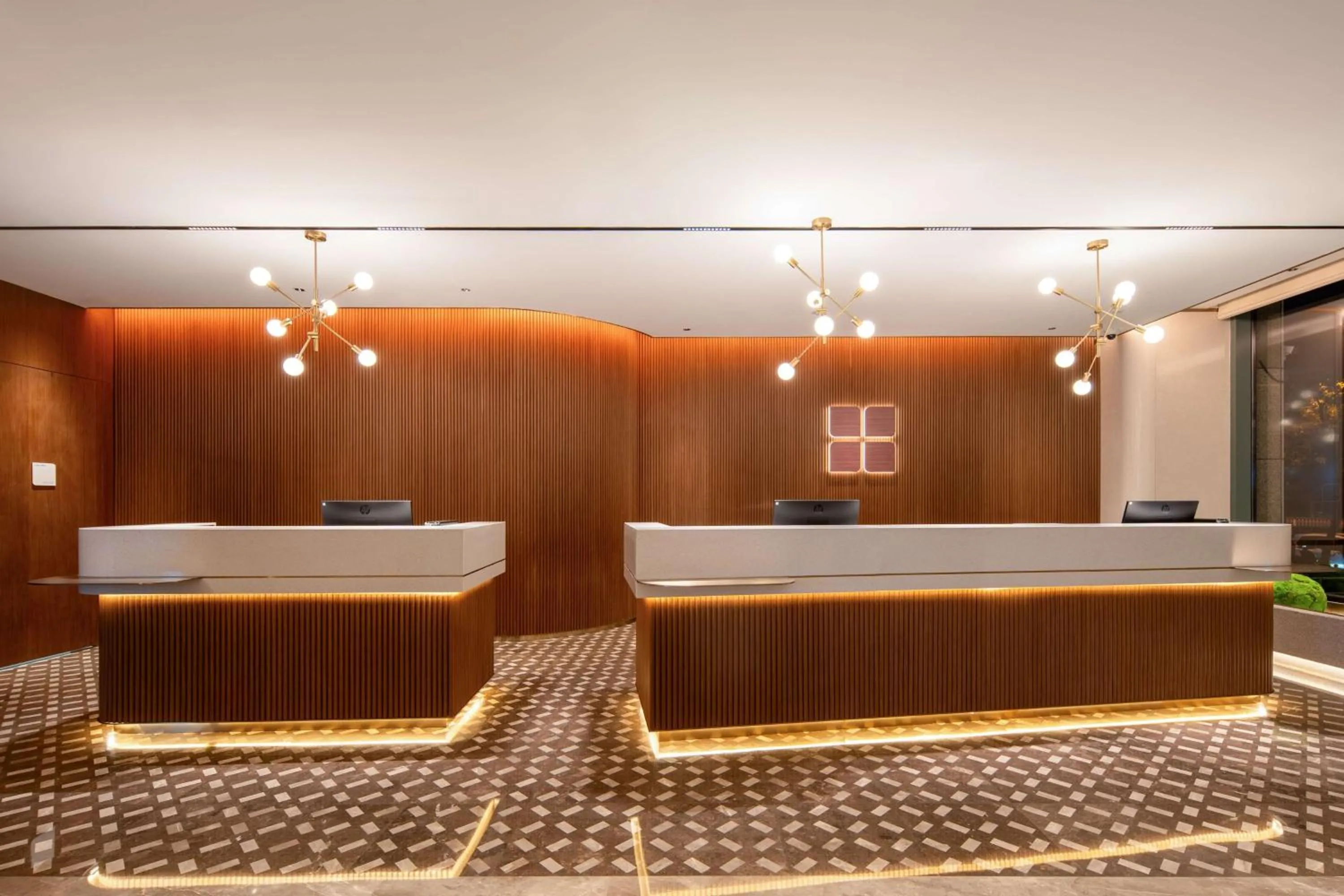 Lobby or reception in Hilton Garden Inn Beijing West Railway Station