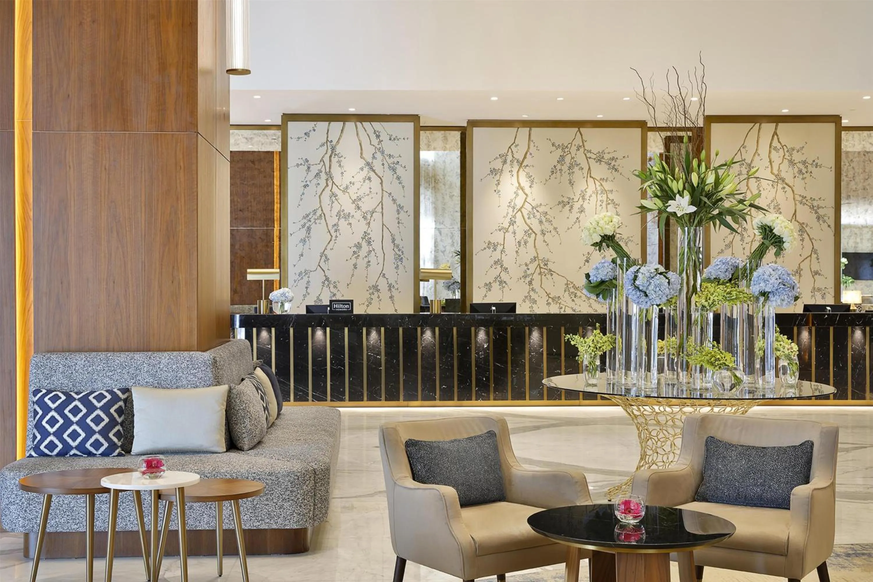 Lobby or reception in Hilton Al Khobar King Fahd Causeway