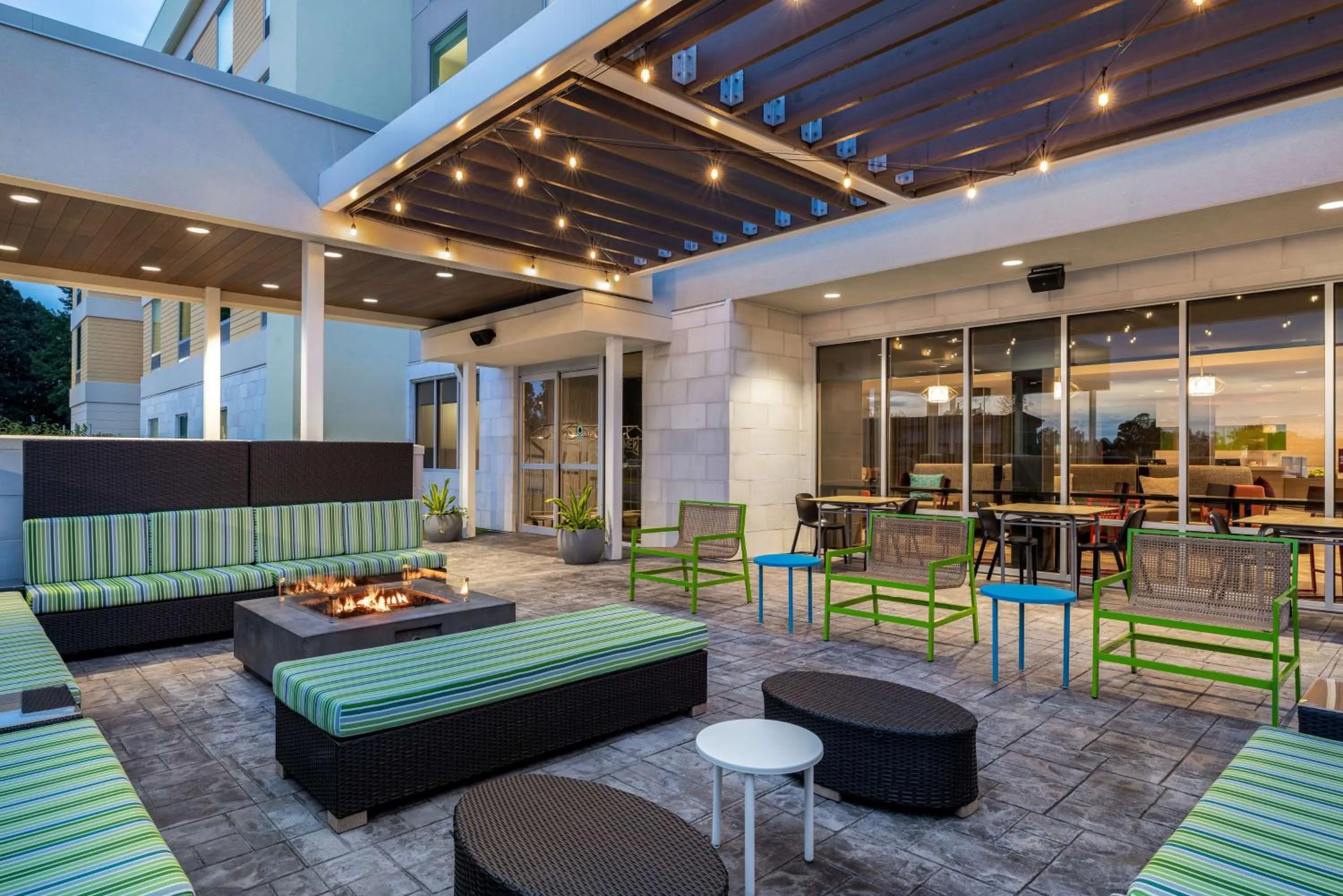 Patio in Home2 Suites By Hilton Virginia Beach Princess Anne