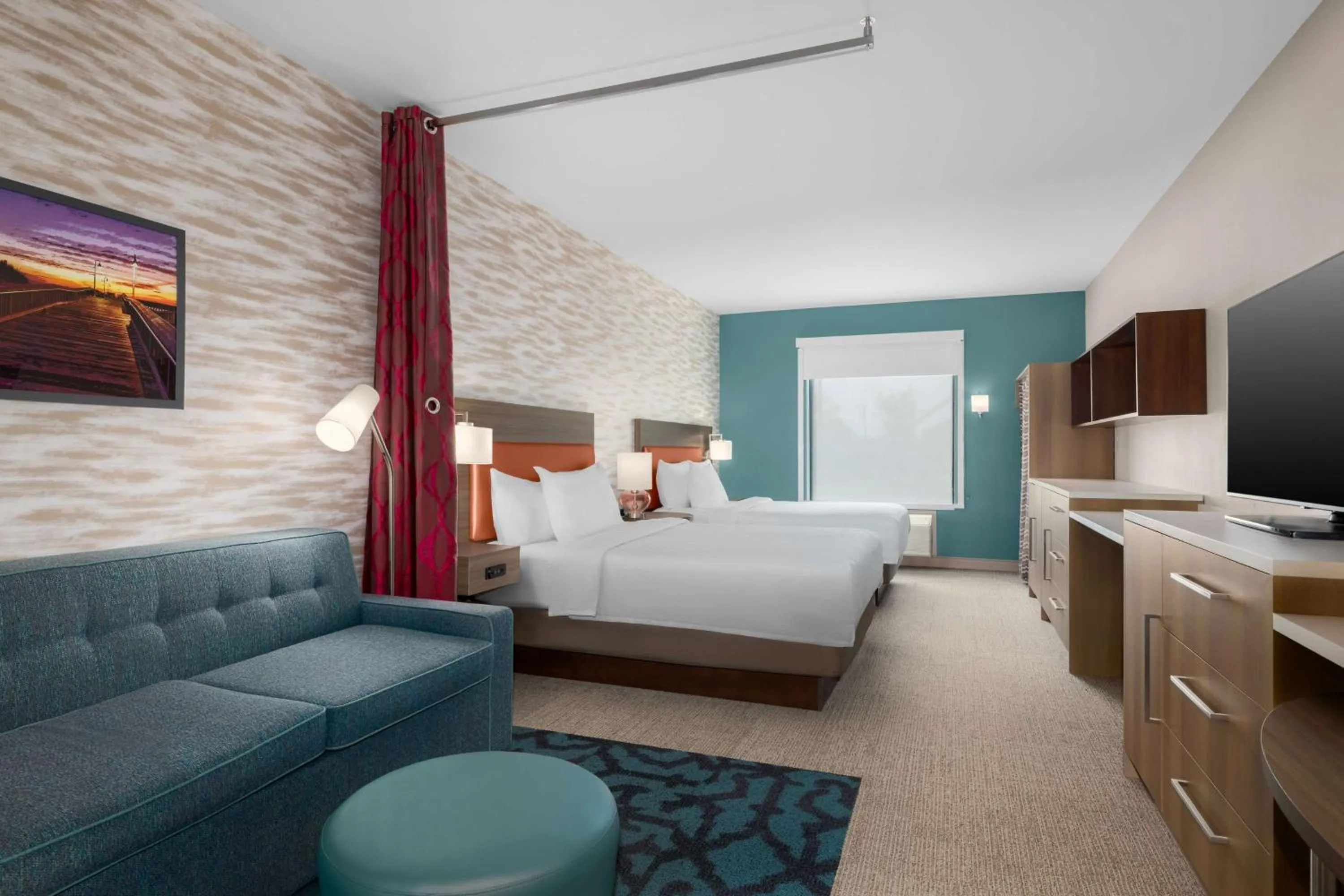 Living room, Bed in Home2 Suites By Hilton Virginia Beach Princess Anne