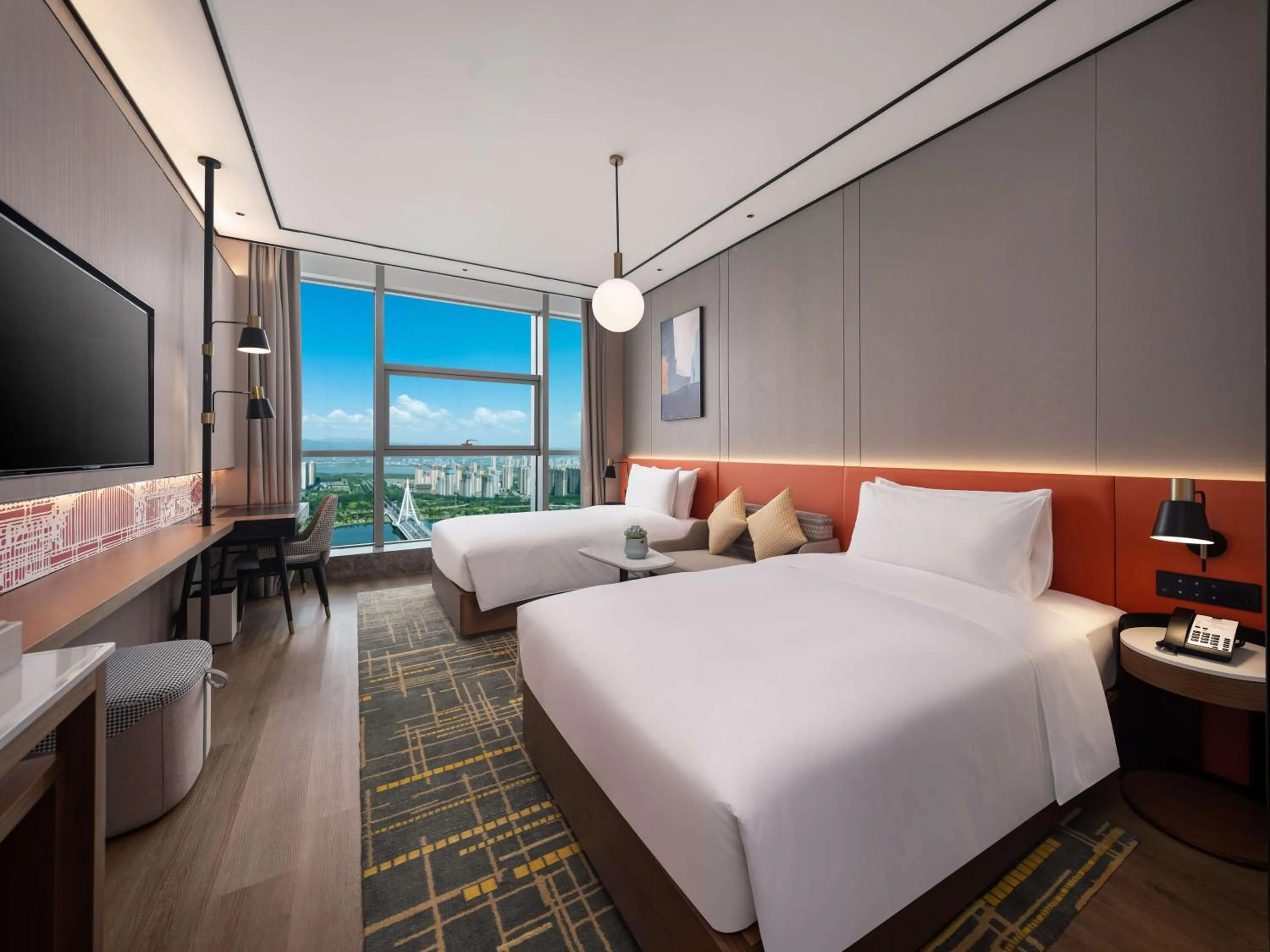 Living room, Bed in Hilton Garden Inn Taiyuan Binhe