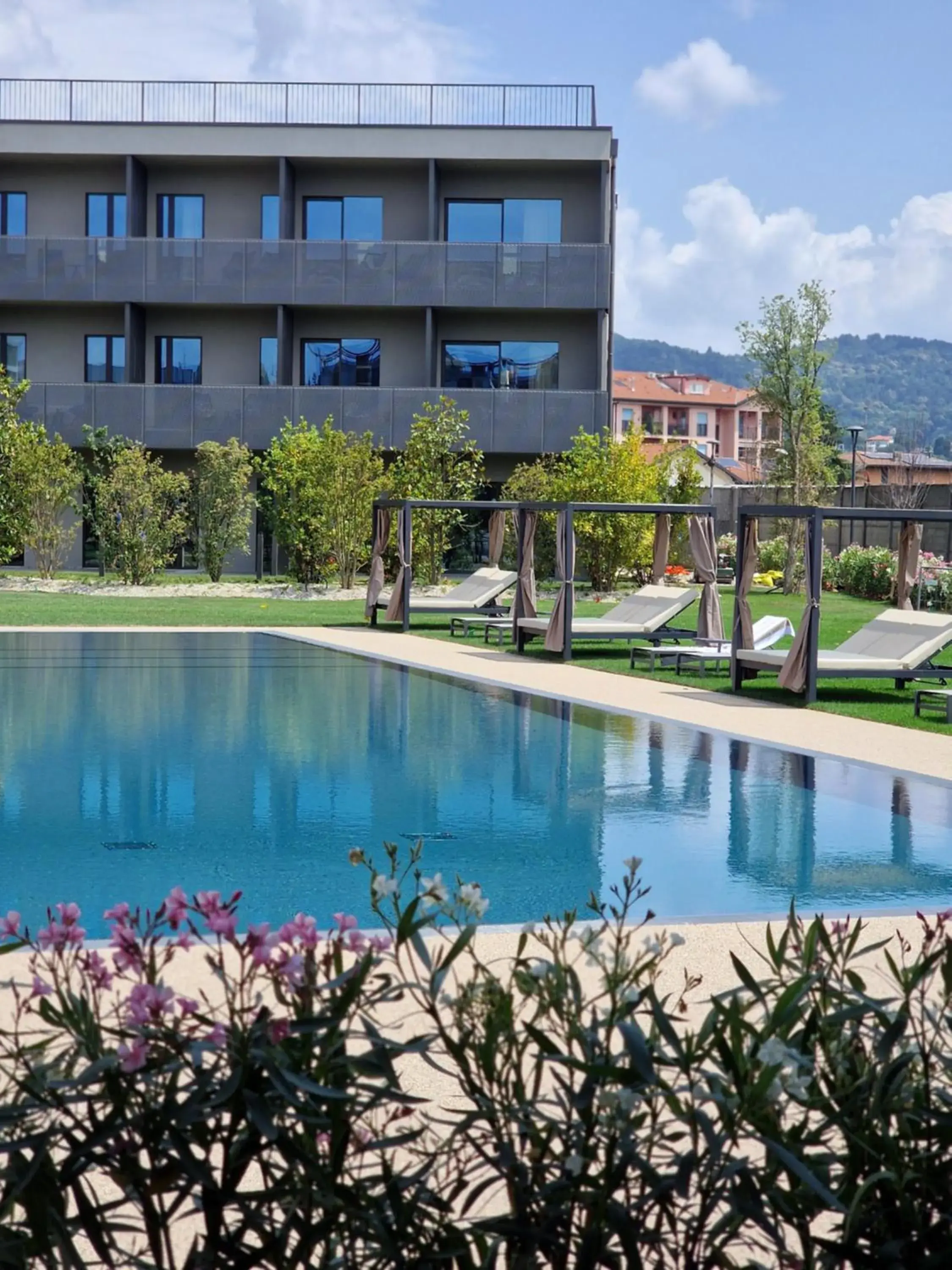 Como Hills Como Hills